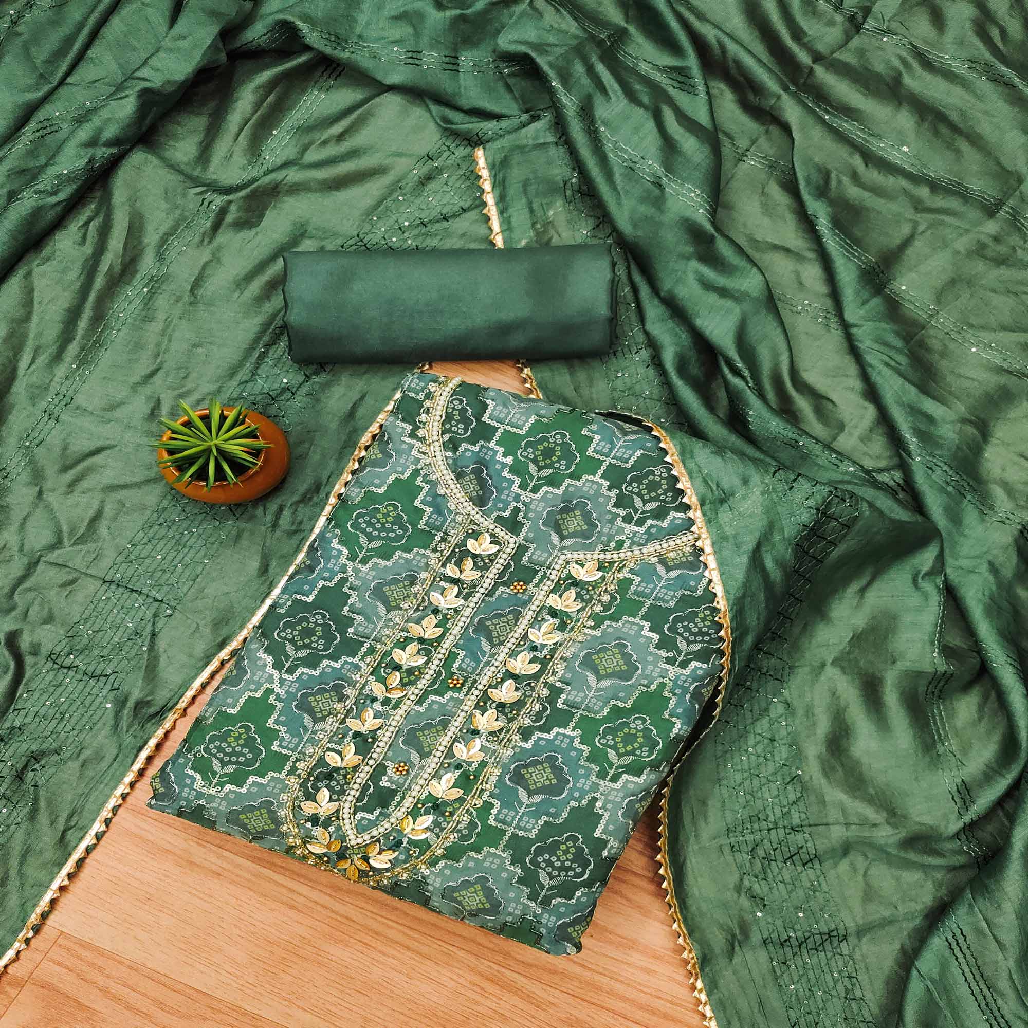 Green dress materials (unstitched) – BlackTree green-sequins-embroidered-with-printed-organza-dress-material-4