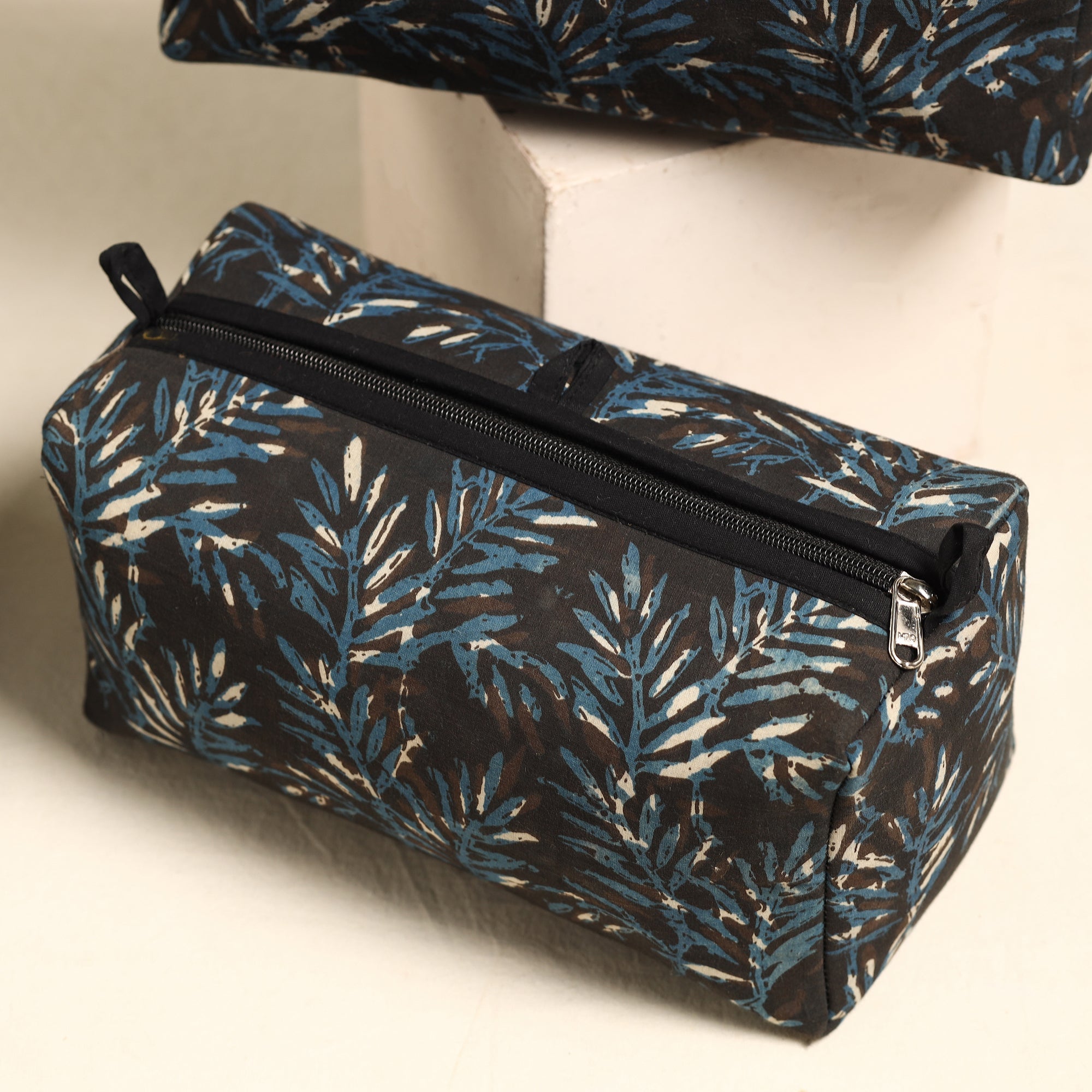 ITOKRI CRAFTS INITIATIVE Brown - Handmade Cotton Toiletry Bags (Set of 3) 08 - view 3