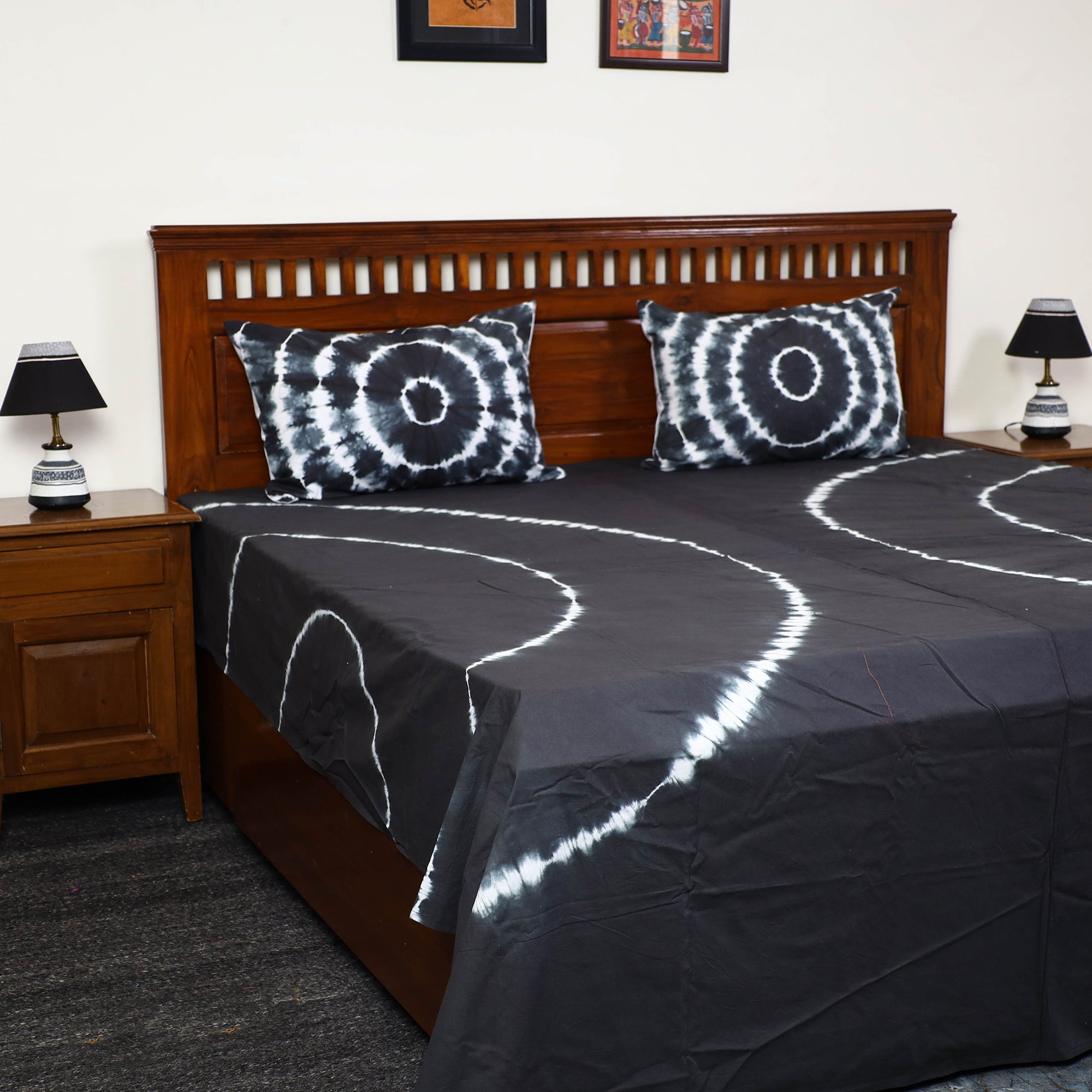 Tie dye cotton – HAVELI CHRONICLES Black - Tie & Dye Cotton Double Shibori Bed Sheet Set