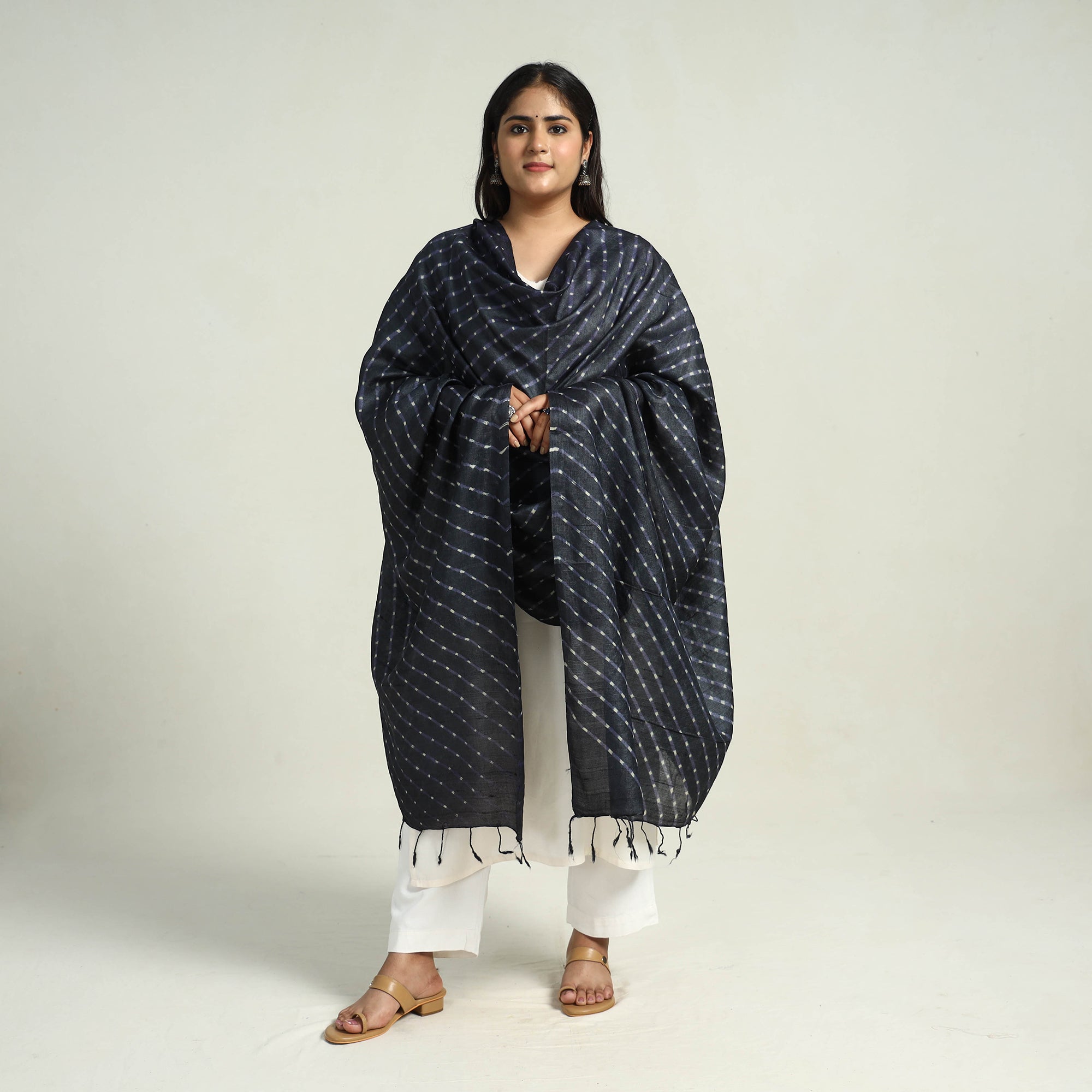 LEHARIYA BY BADSHAH MIYAN Black - Traditional Tie & Dye Tussar Silk Leheriya Dupatta 28