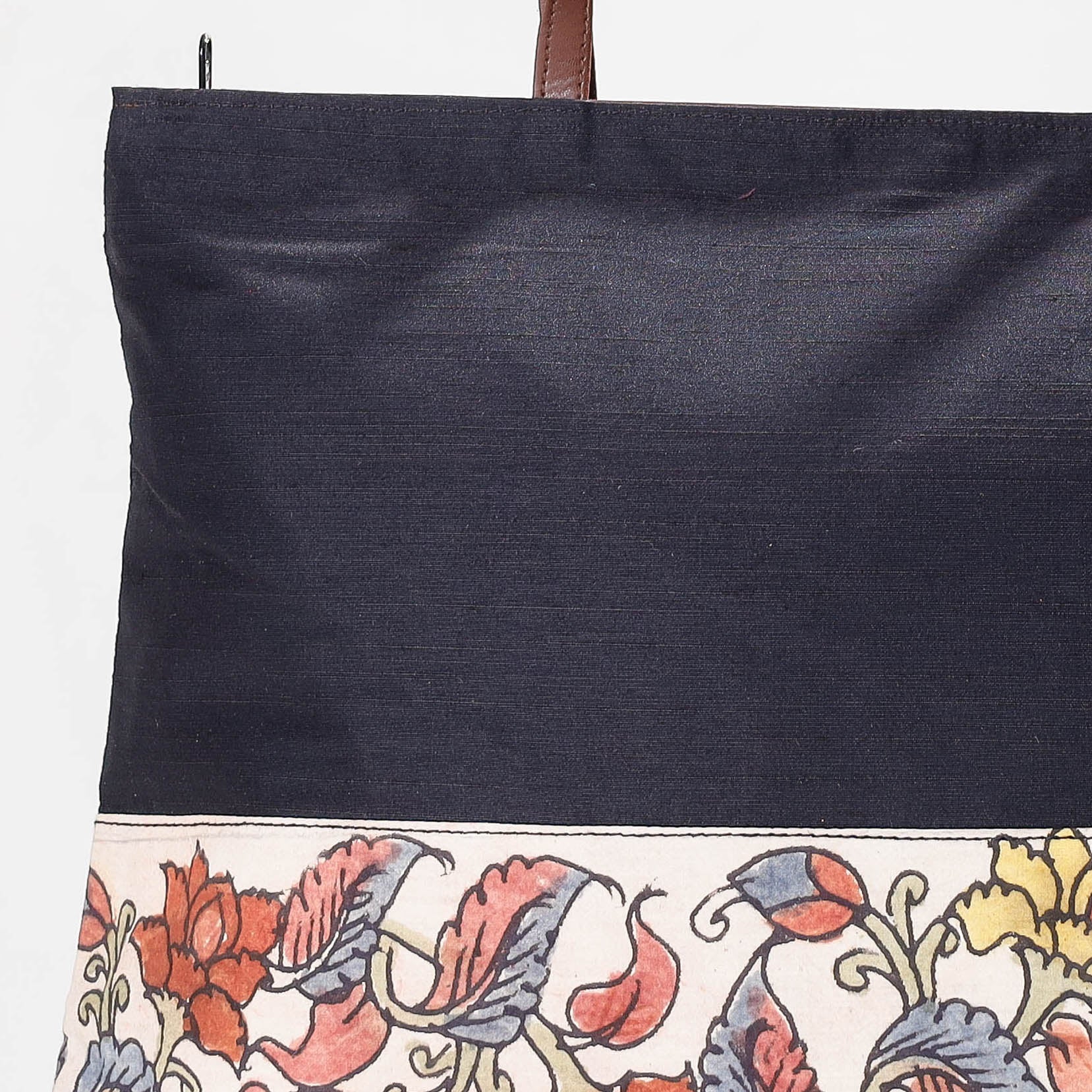 DWARAKA PLUS Black - Shoulder Bag - Handpainted Kalamkari Natural Dyed Ghicha Silk - view 2