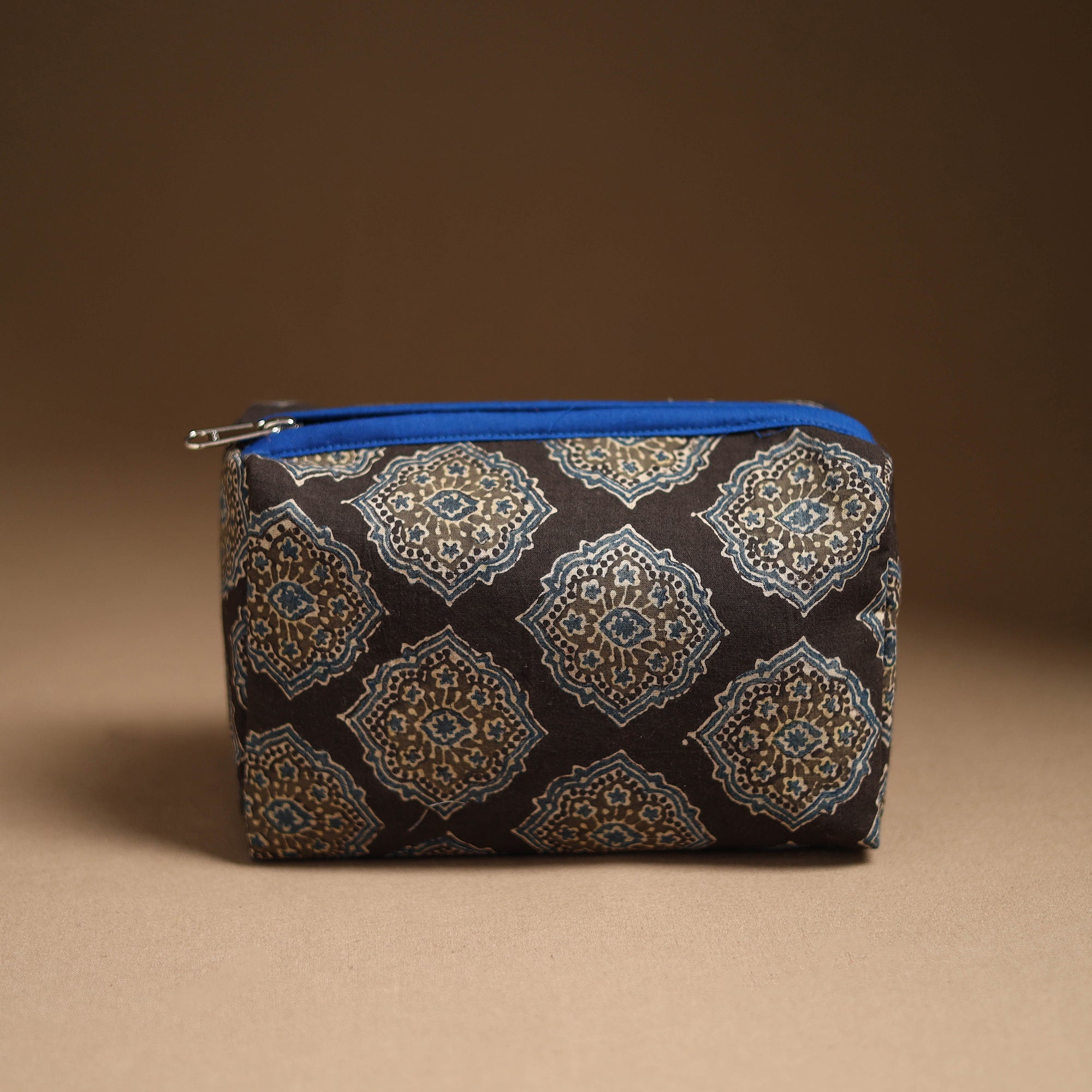 NOORI BAZAR Black - Handmade Cotton Toiletry Pouch 03