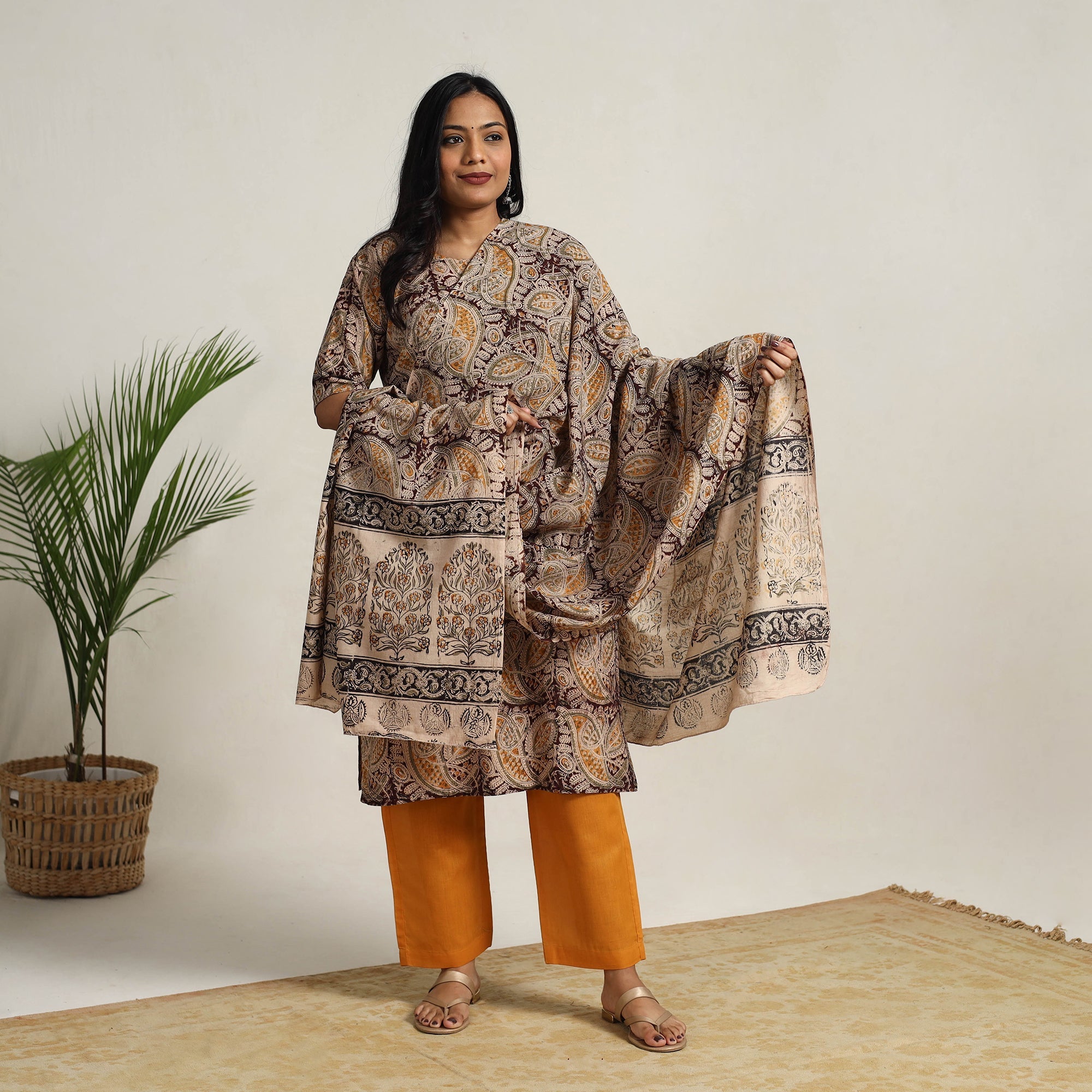 ITOKRI CASUALS Brown - Block Printed Cotton Kalamkari Kurta Set 11 - view 3