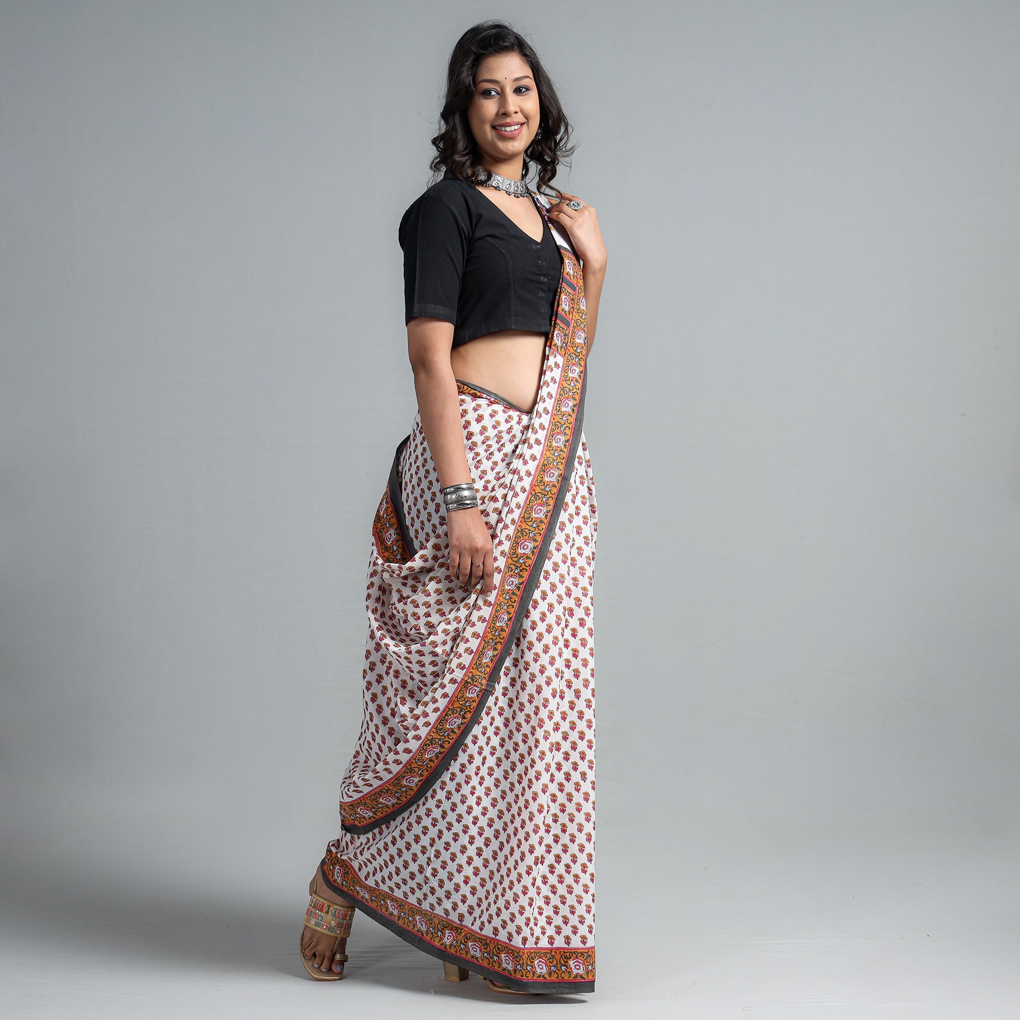 SANTOSH KUMAR DHANOPIA Brown - Block Printed Mul Cotton Sanganeri Saree - view 2