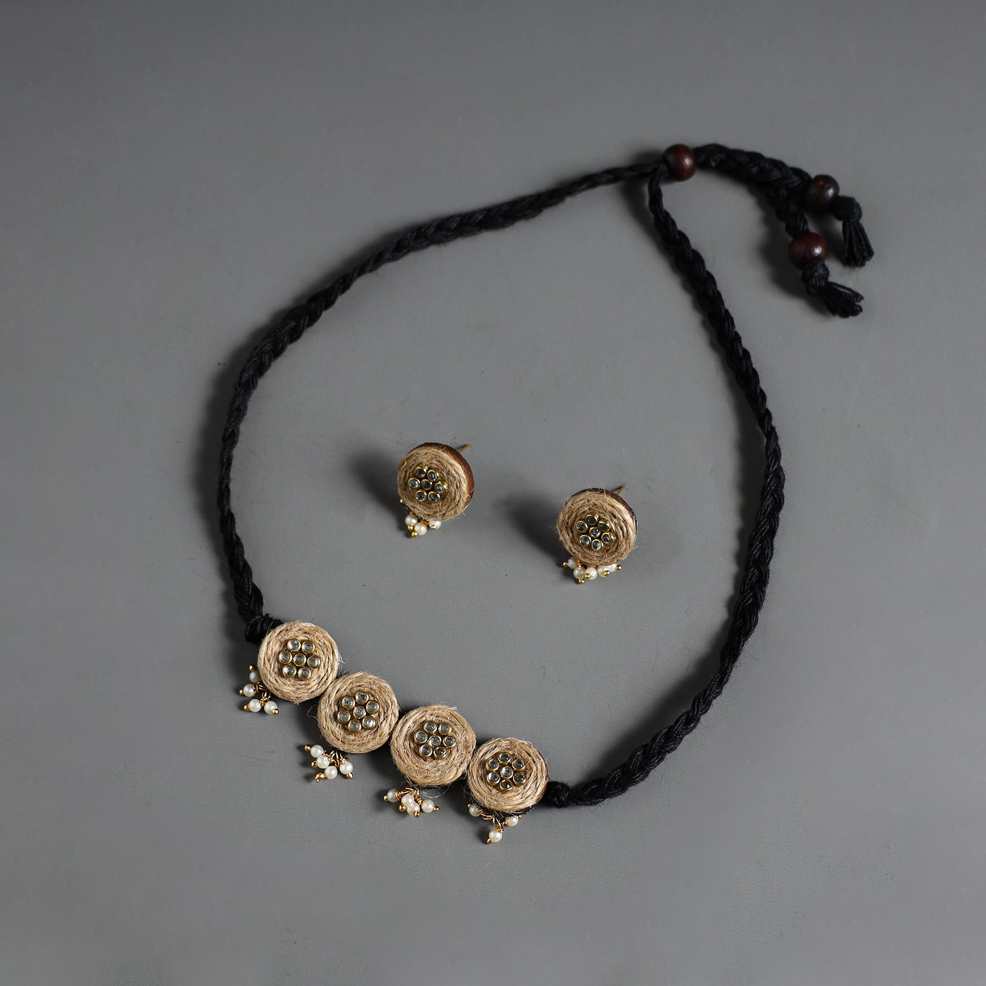 DIVINE GUIDANCE CREATIONS Handmade Kundan & Beadwork Jute Choker Necklace Set 11 - view 2