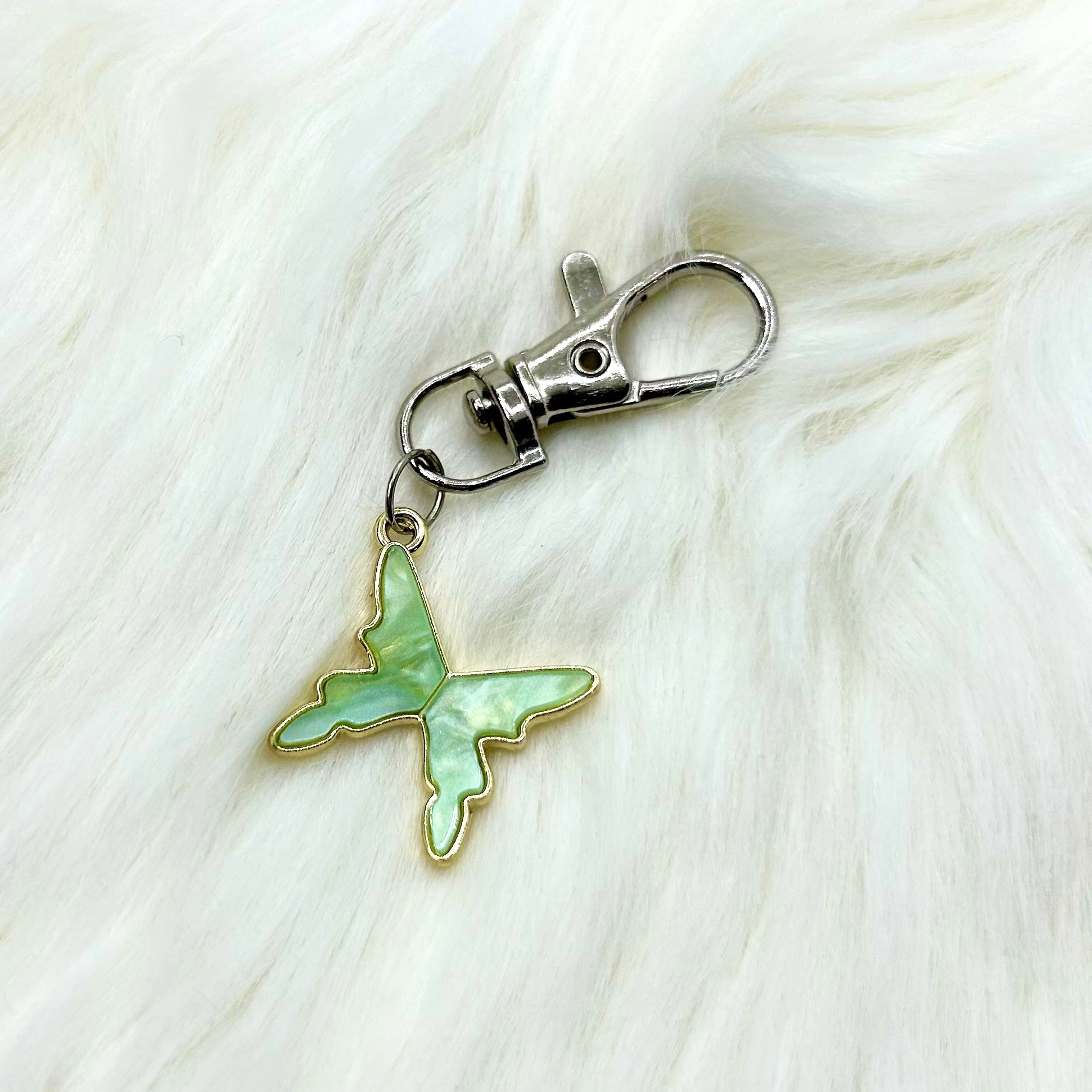 Casebasket Greenlight Wings Phone Charm - view 2