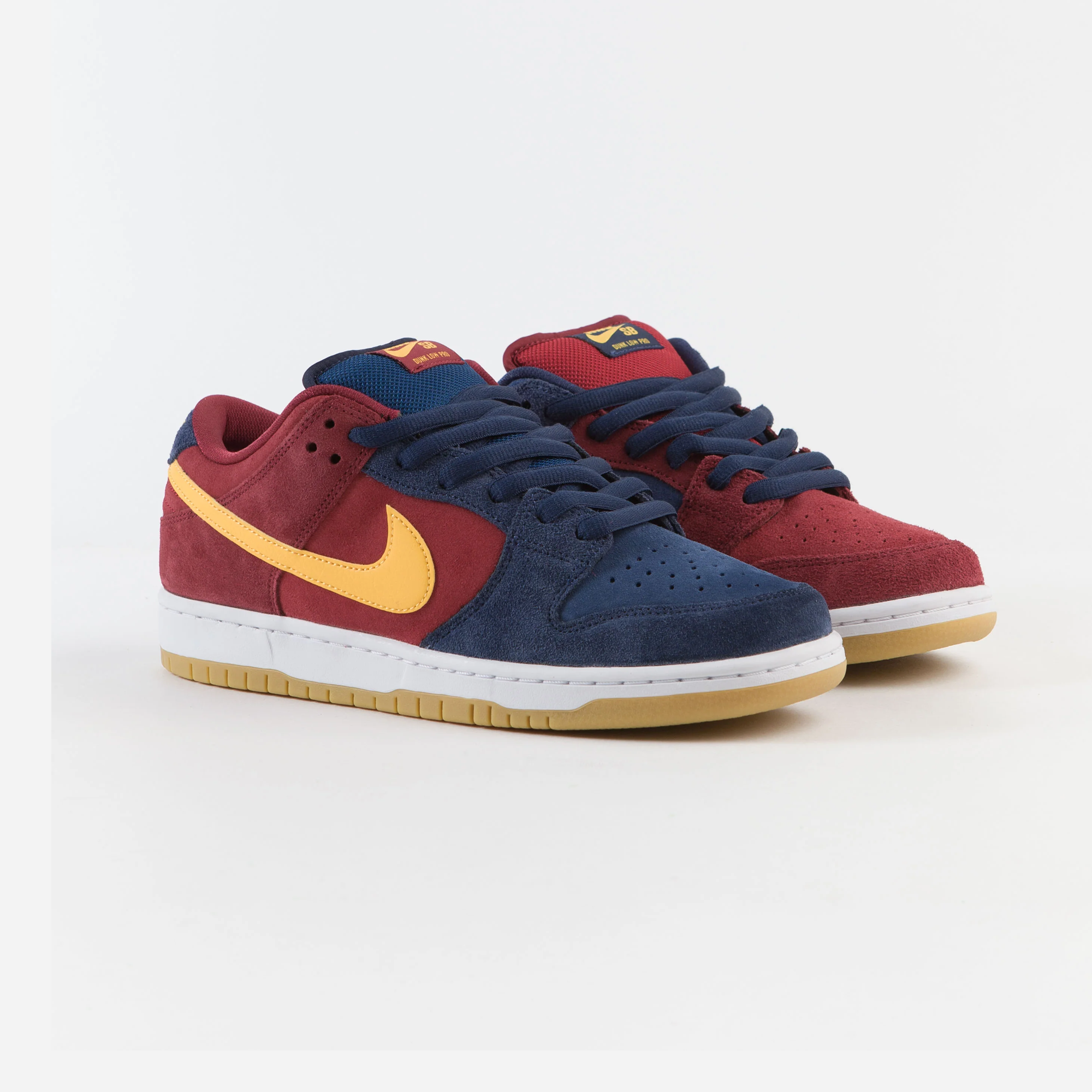 Nike SB Dunk Low Barcelona - view 2