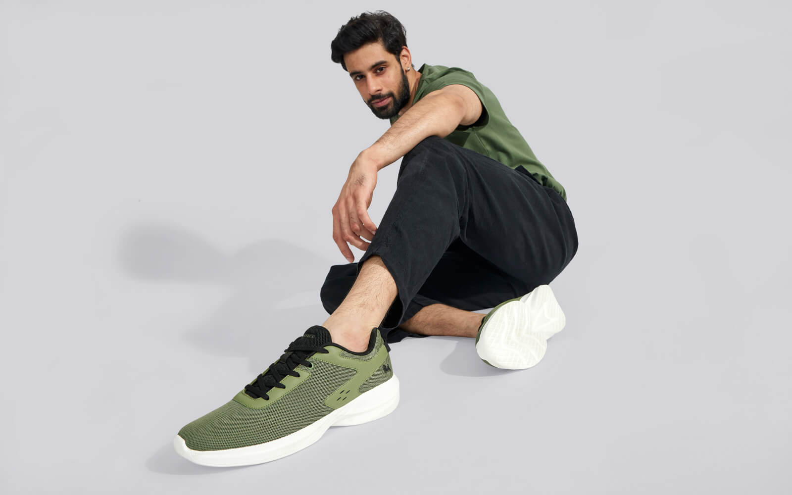 Neeman's Striking Strides : Olive - view 9