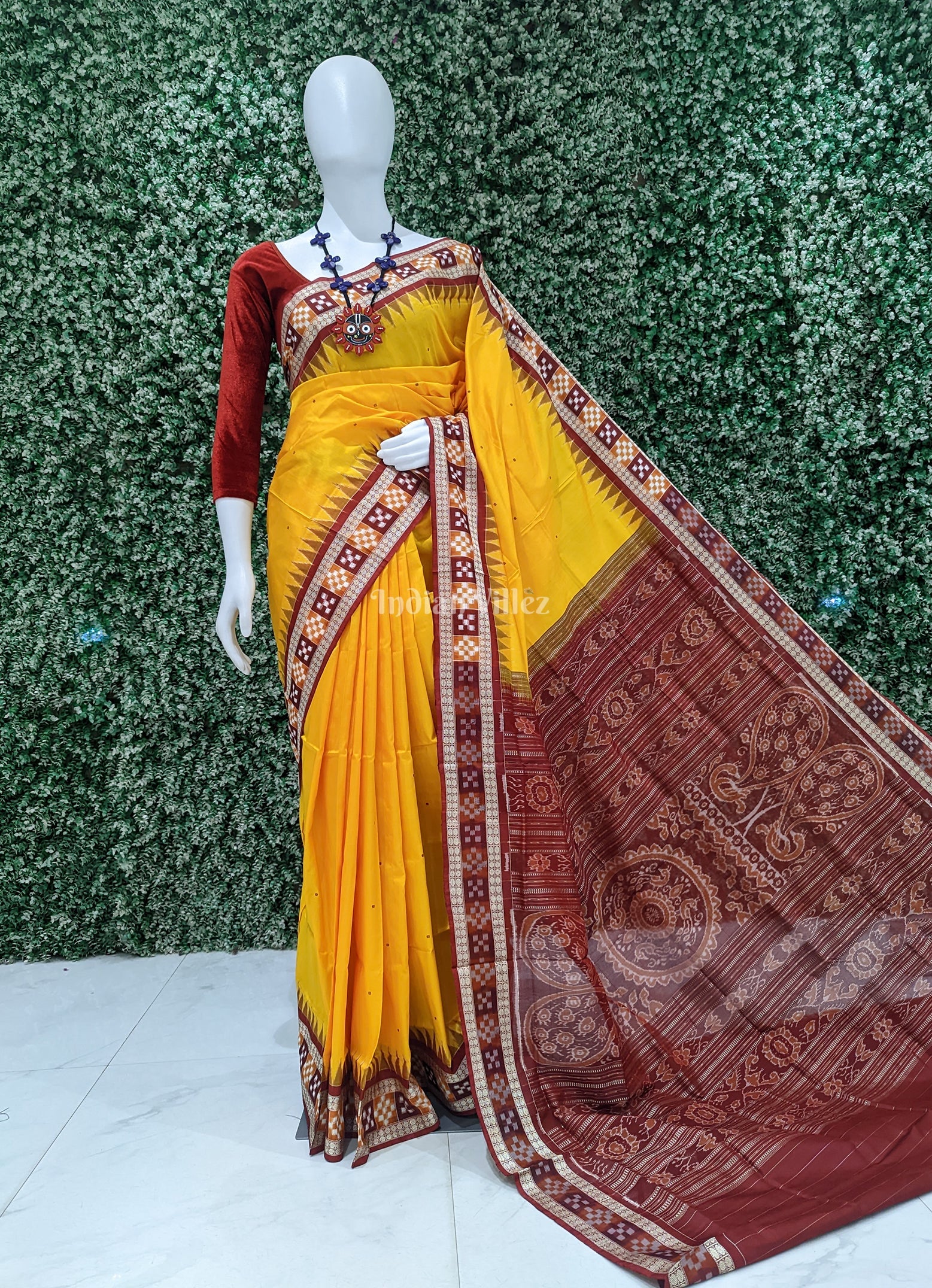 IndianVillèz Yellow Single Pasapali Border Bomkai Sambalpuri Silk Saree