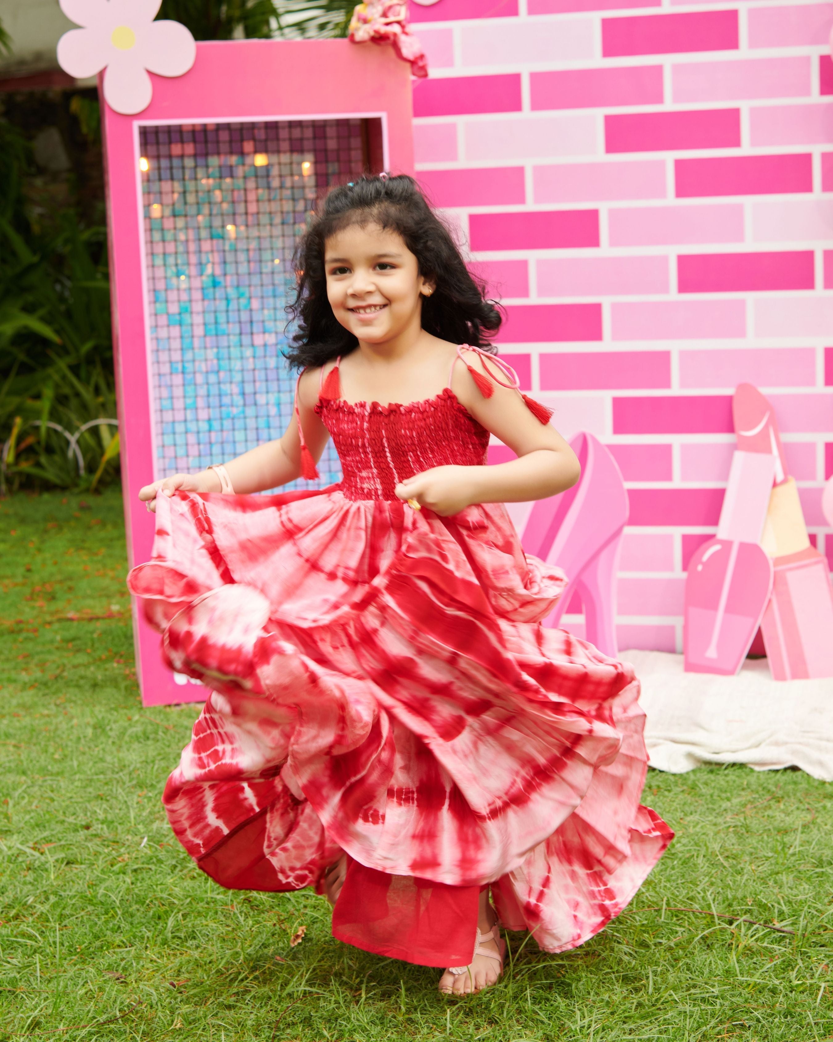 Tie dye dress – Aachho Rosella Smocked Tie & Dye Dress
