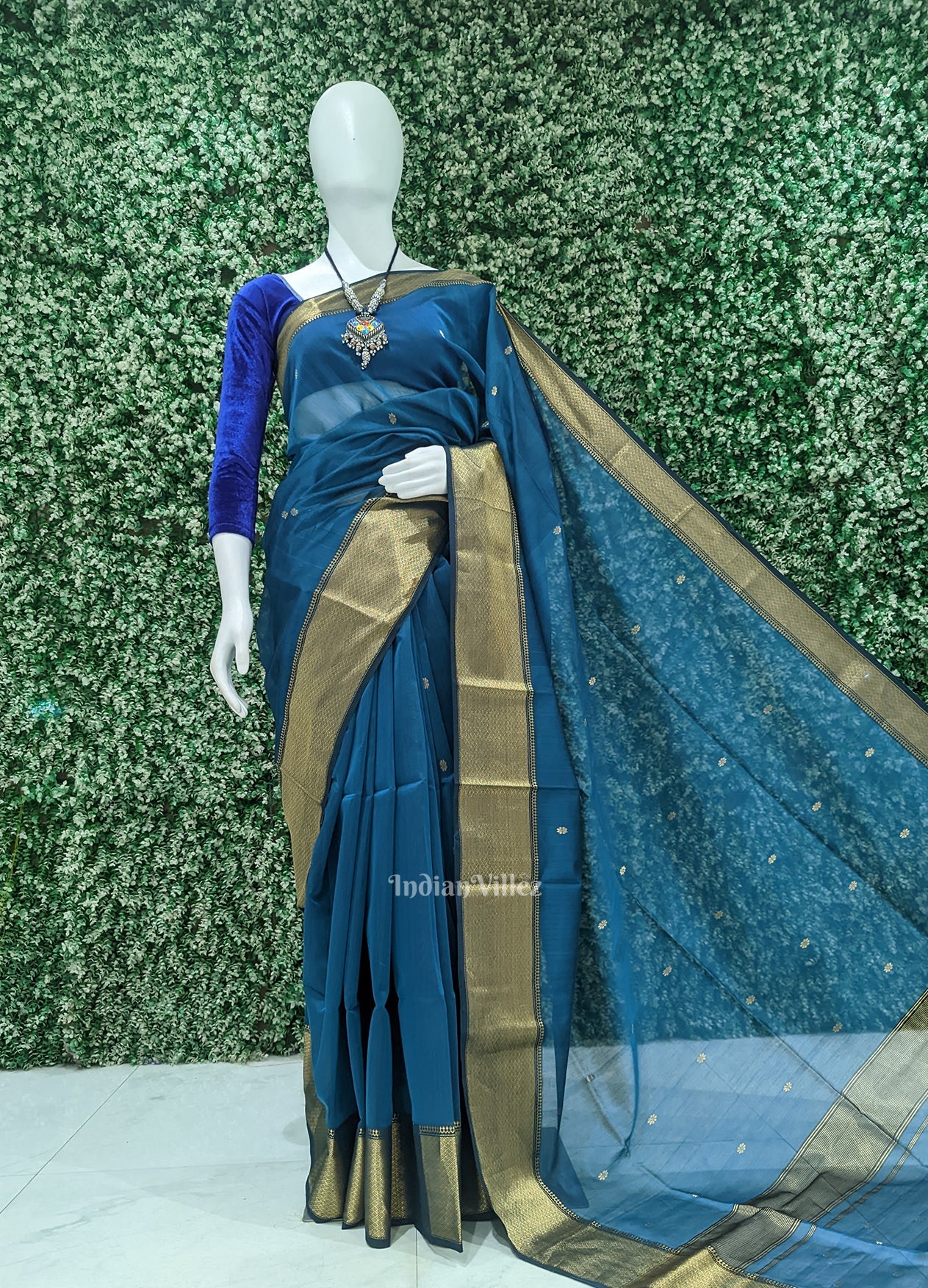 IndianVillèz Royal Blue Maheshwari Pure Silk Cotton Maheshwari Saree