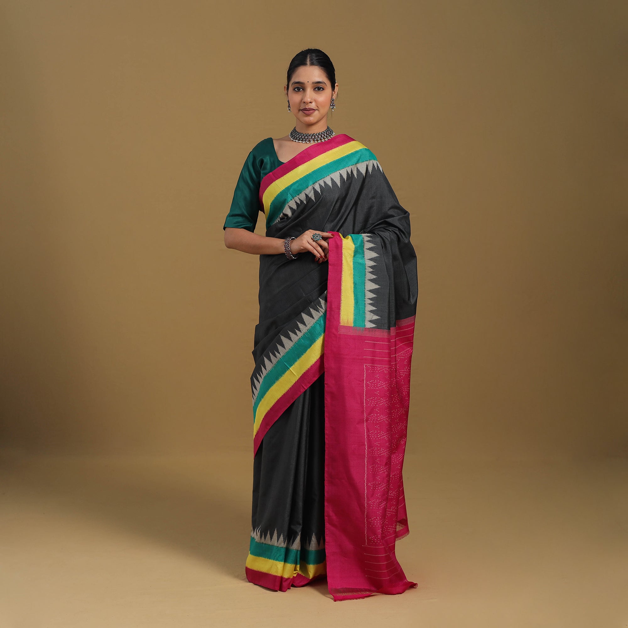 POCHAMPALLY IKAT WEAVES BY GOVARDHAN Black - Handspun Handloom Tussar Silk Pochampally Ikat Saree 01