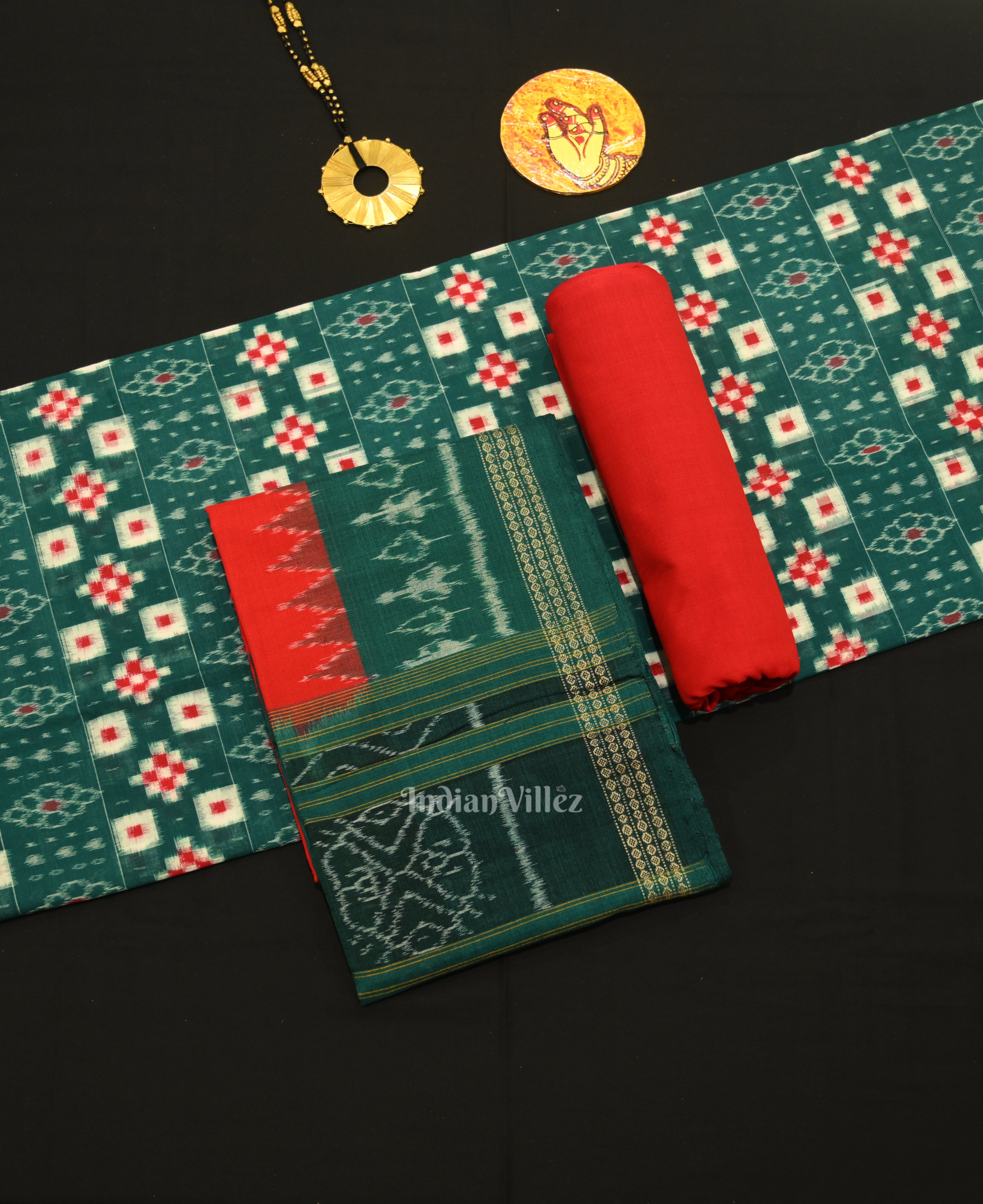 IndianVillèz Green Red Pasapali Odisha Ikat Sambalpuri Dress Set & Dupatta