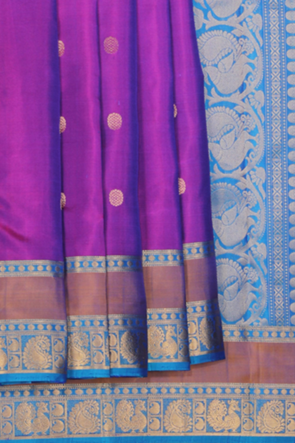 Kalanjali Gorgeous Violet Saree – Women's