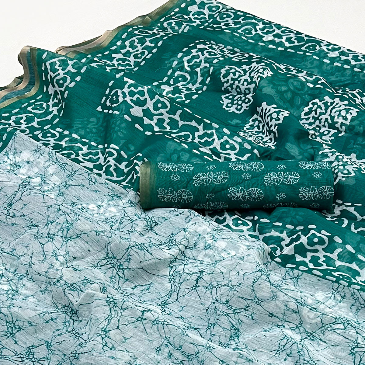 Peachmode Rama Green Digital Printed Linen Saree With Zari Border - view 2