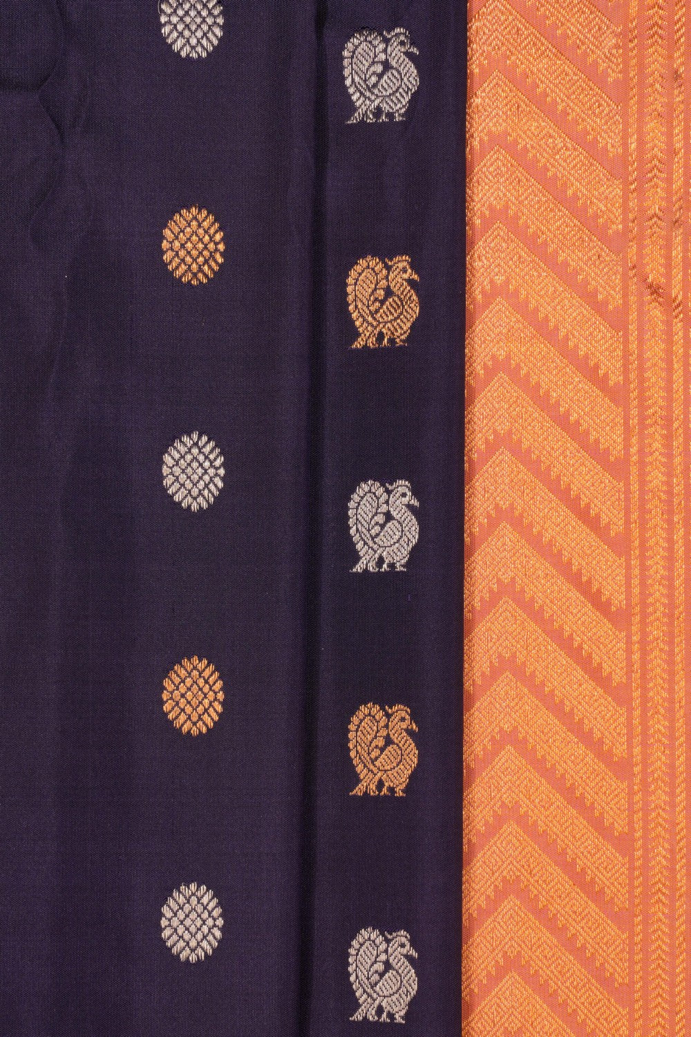 Kalanjali Gadwal Silk Violet Saree – Women's - view 2
