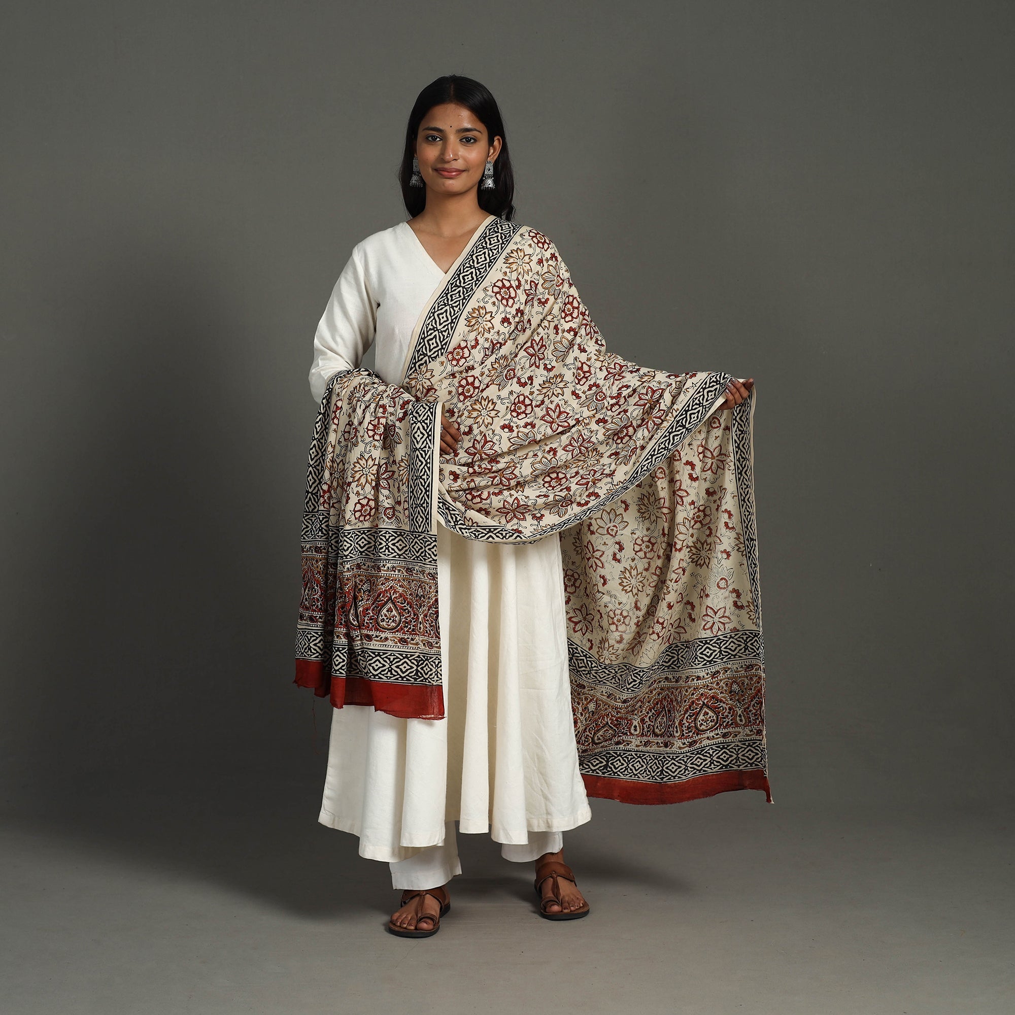 ARTISAN HAND BLOCK PRINTS Beige - Block Printed Mul Cotton Bagru Dupatta 32