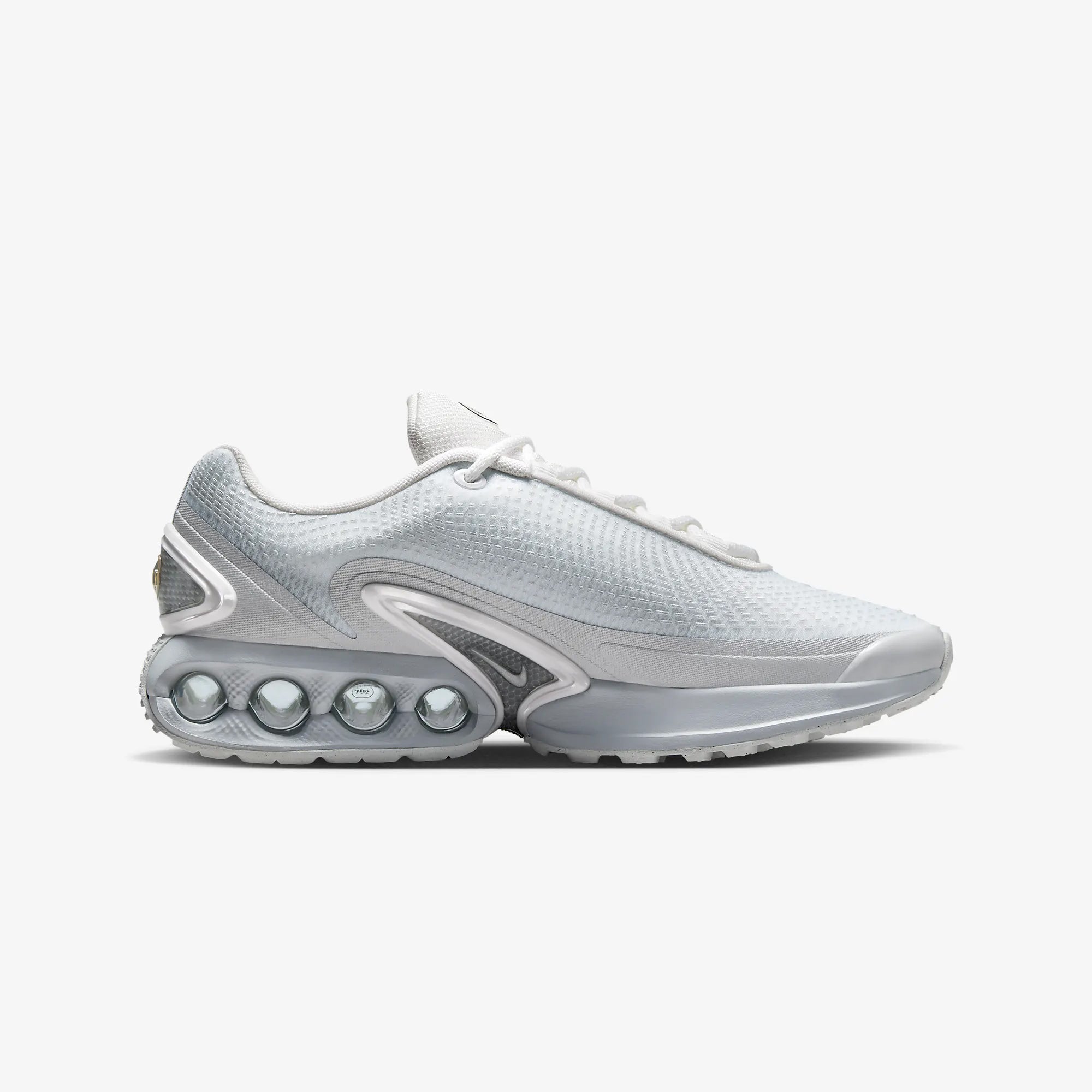 Nike | AIR MAX DN { WHITE/METALLIC SILVER-PURE PLATINUM