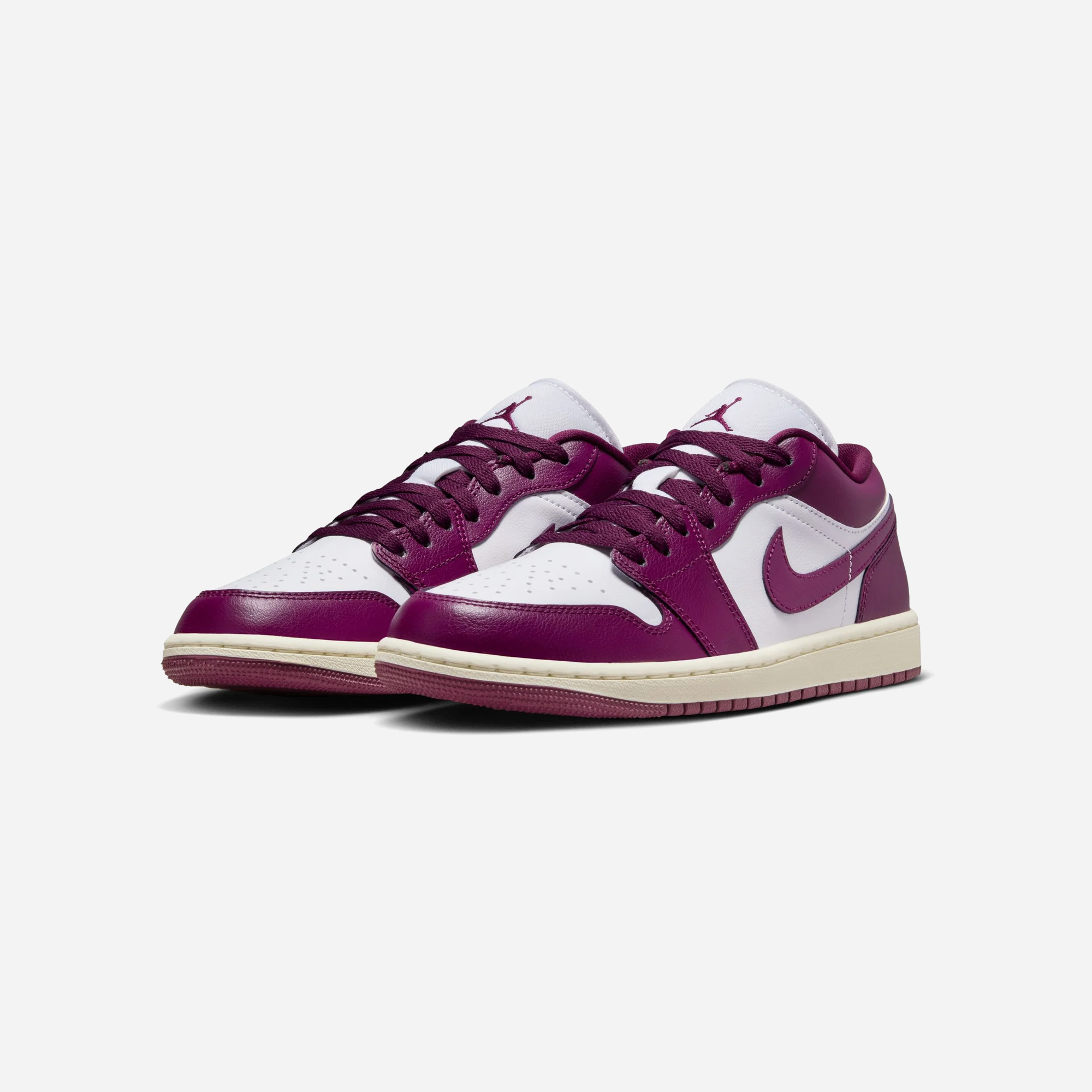 Nike Jordan 1 Low Bordeaux WMNS - view 2