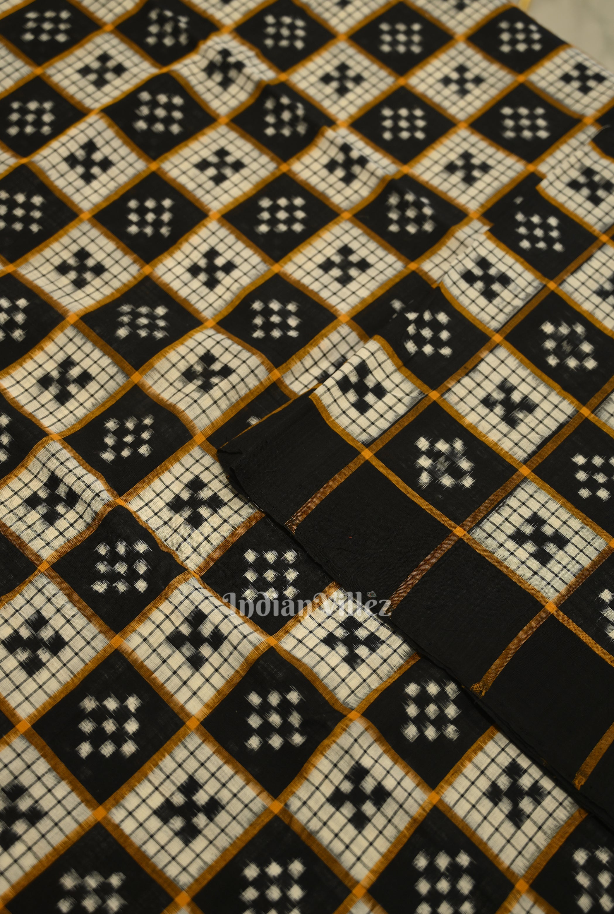 IndianVillèz Black White Pasapalli Motif Odisha Ikat Sambalpuri Cotton Fabric - view 2