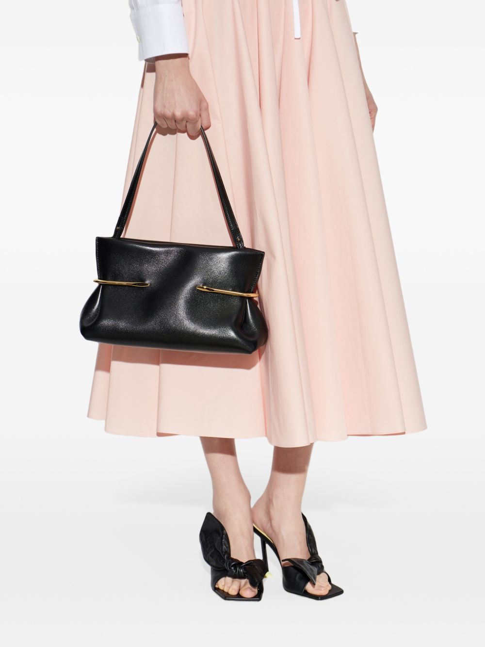 Givenchy 4G Medium Shoulder Bag – Calfskin 100 % - view 6