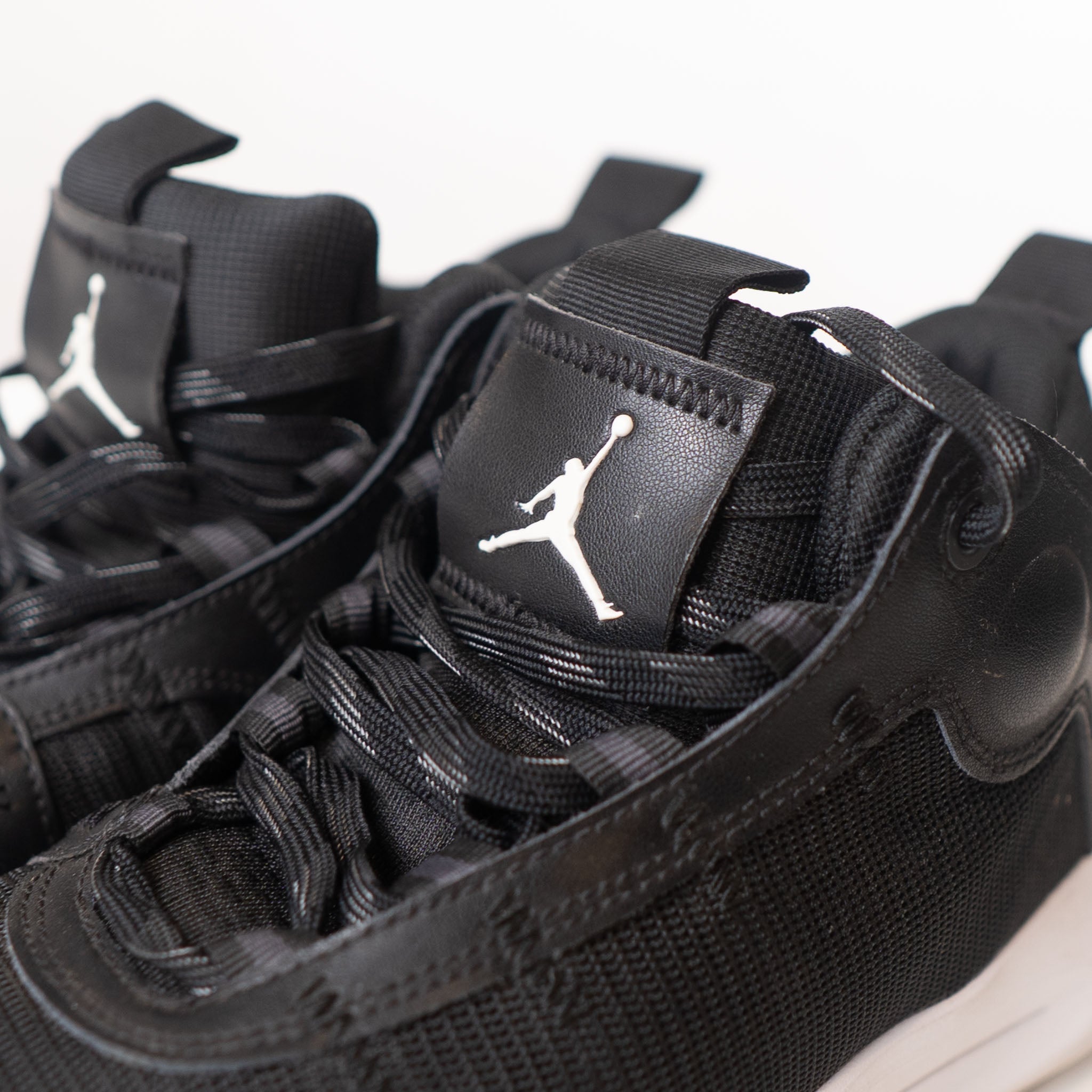 Jordan Jumpman Black White 2020 - view 3