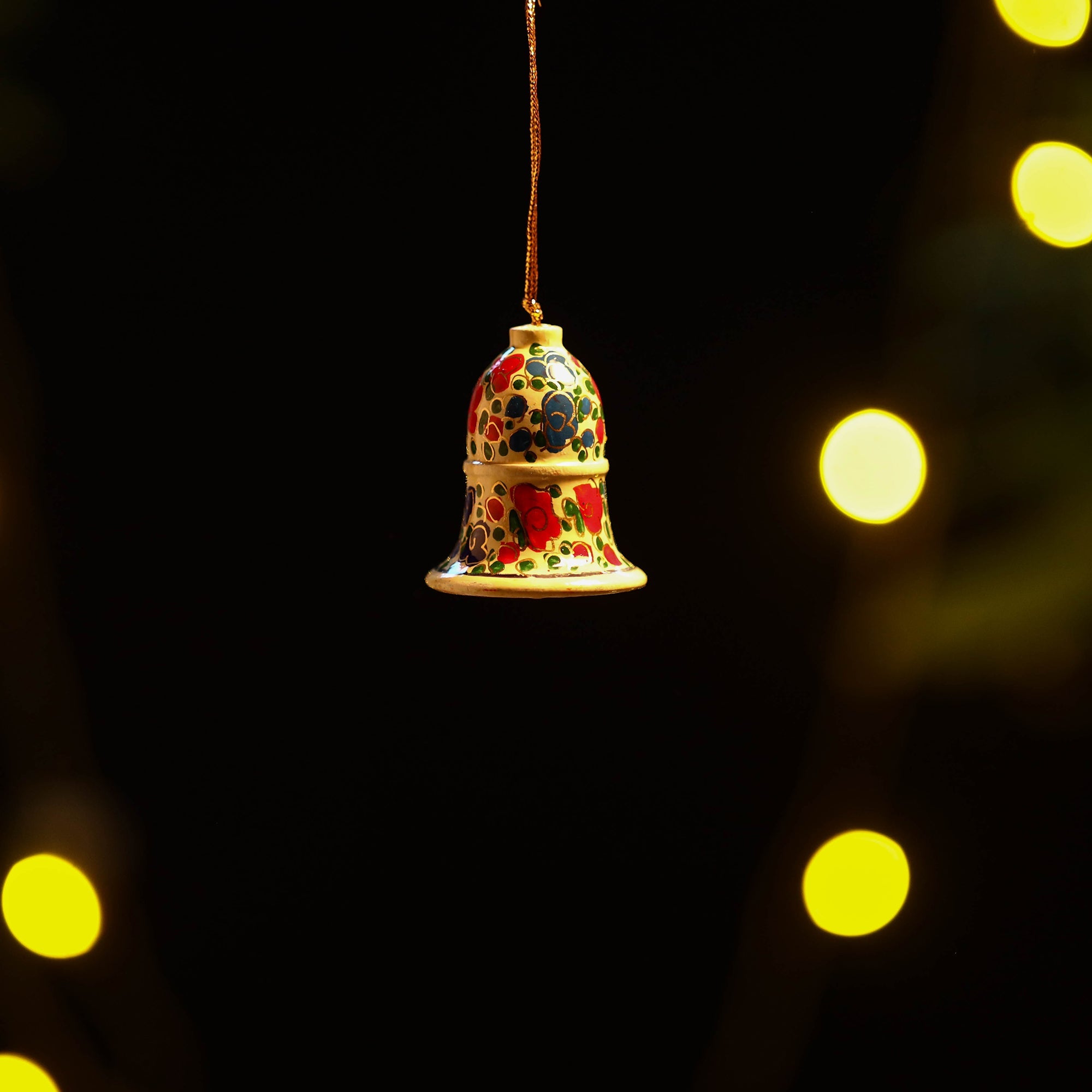 ZAHID HUSSAIN BHAT Bell - Kashmir Handpainted Christmas Decor Ornament 02