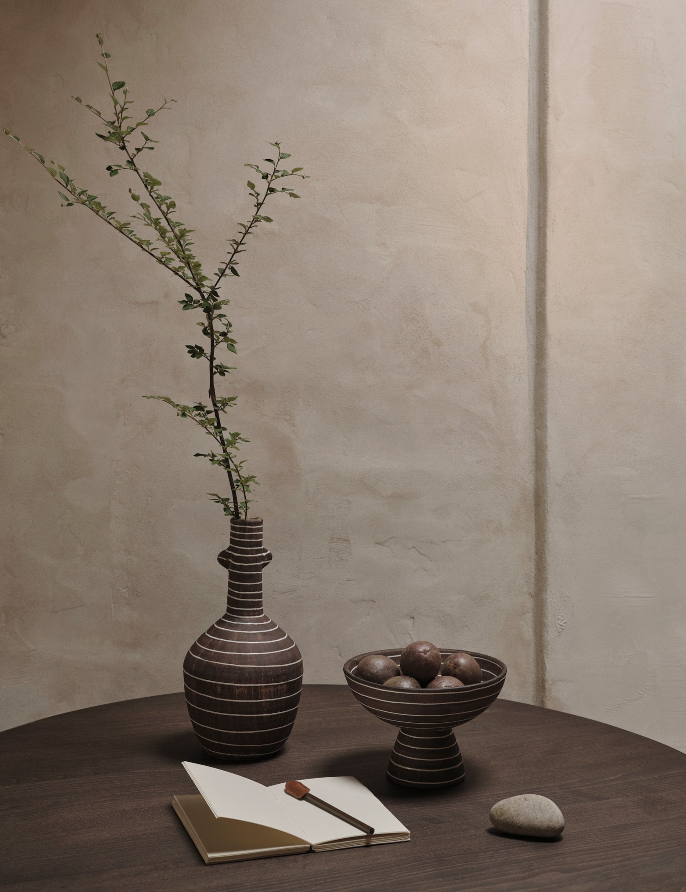 Lulu and Georgia Brura Vase by Ferm Living – Coffee - view 2