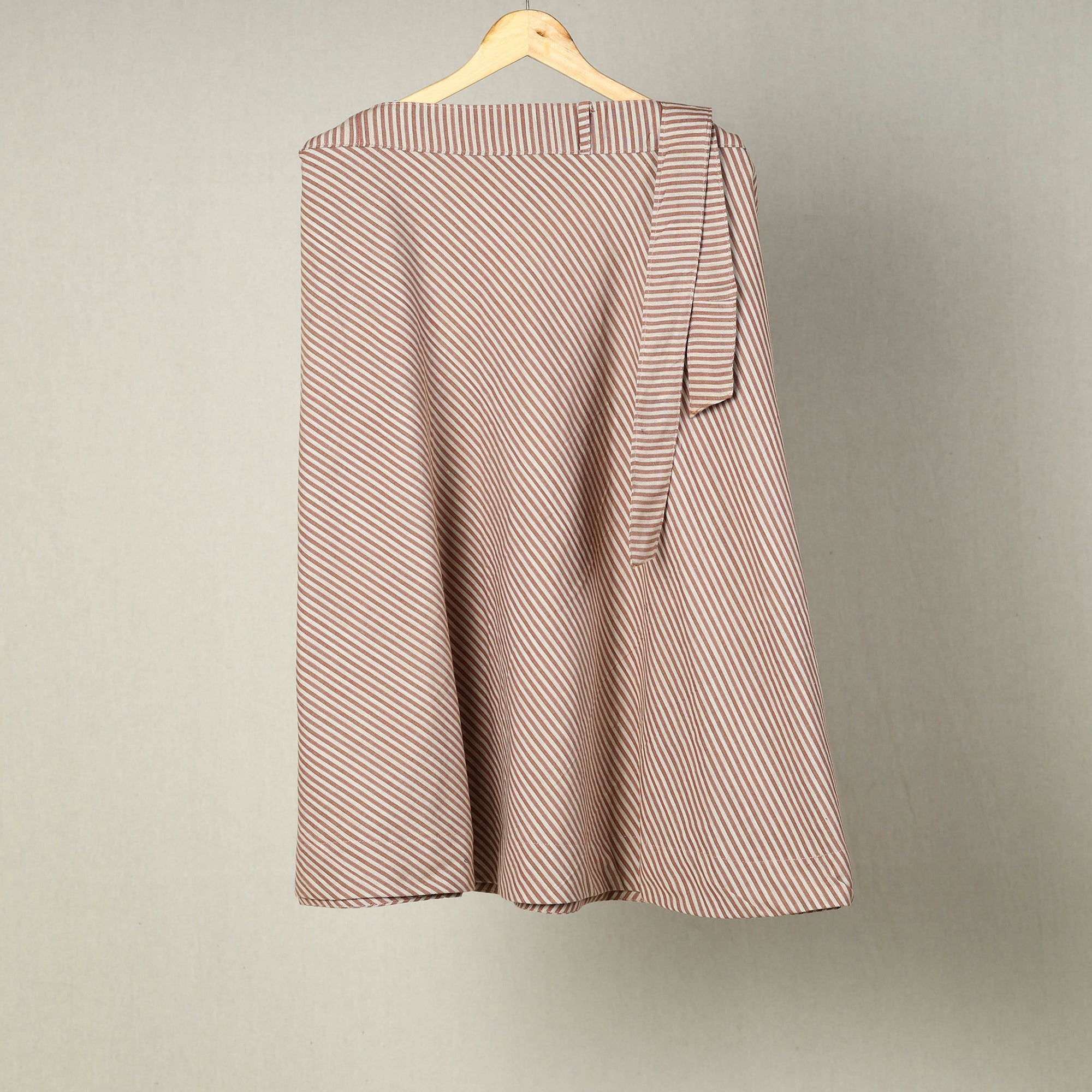 NOORI BAZAR Brown - Jhiri Handloom Cotton Wrap Around Plain Skirt 08