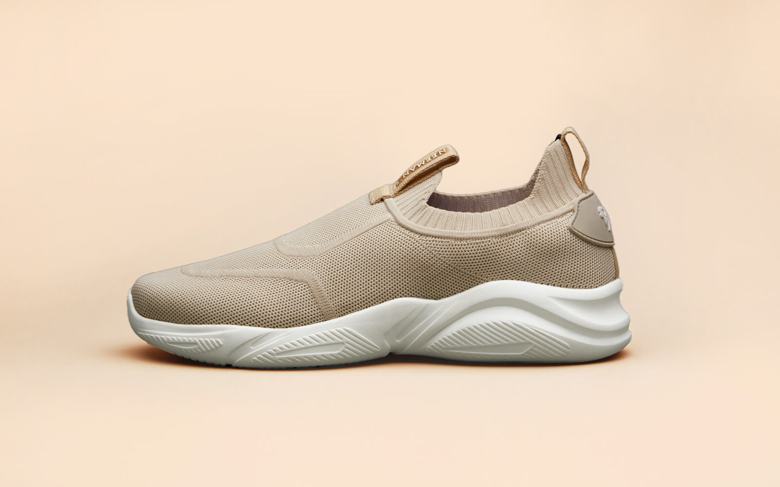 Neeman's Sole Max Slip Ons : Ultra Beige