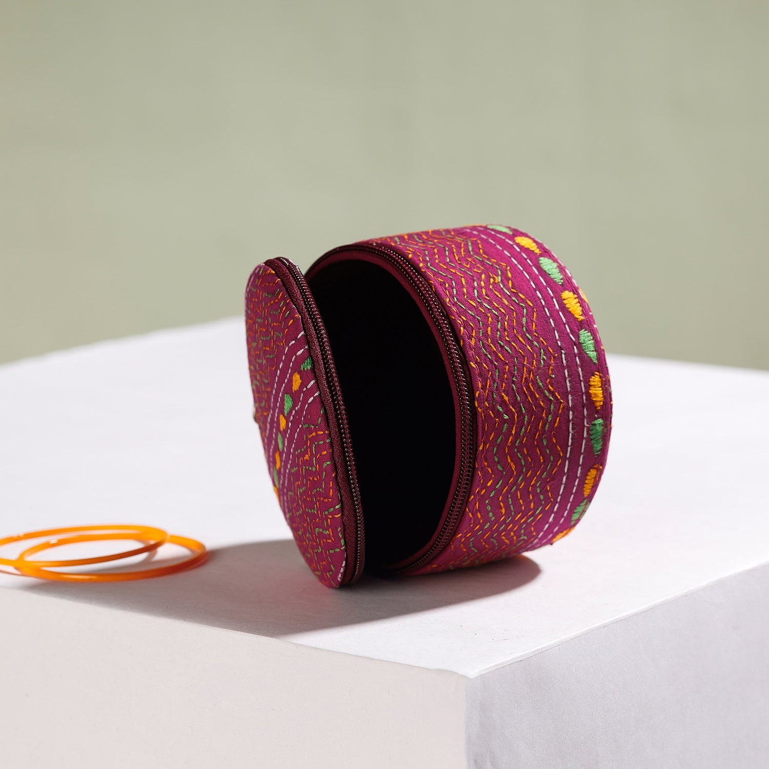 ASALKAAR Bengal Kantha Work Handcrafted Round Utility Box - view 2