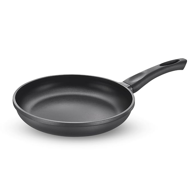 Prestige Omega Die-Cast Plus Aluminium Non-Stick Fry Pan | Gas & Induction Compatible | Black - view 2