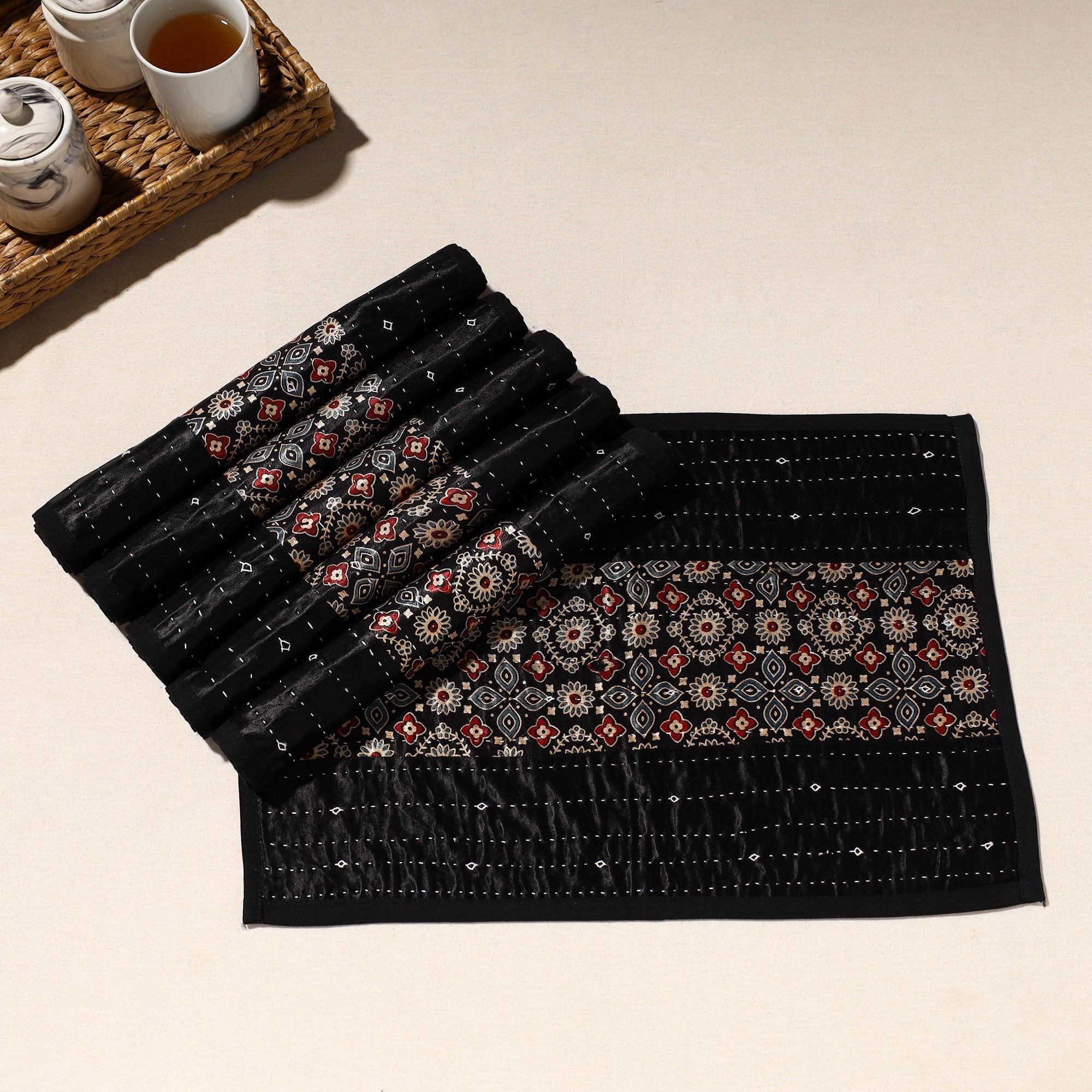 KACHCHH JI CHHAAP Black - Kutch Tagai Embroidered Mashru Silk Table Mats (SO6) 03 - view 2