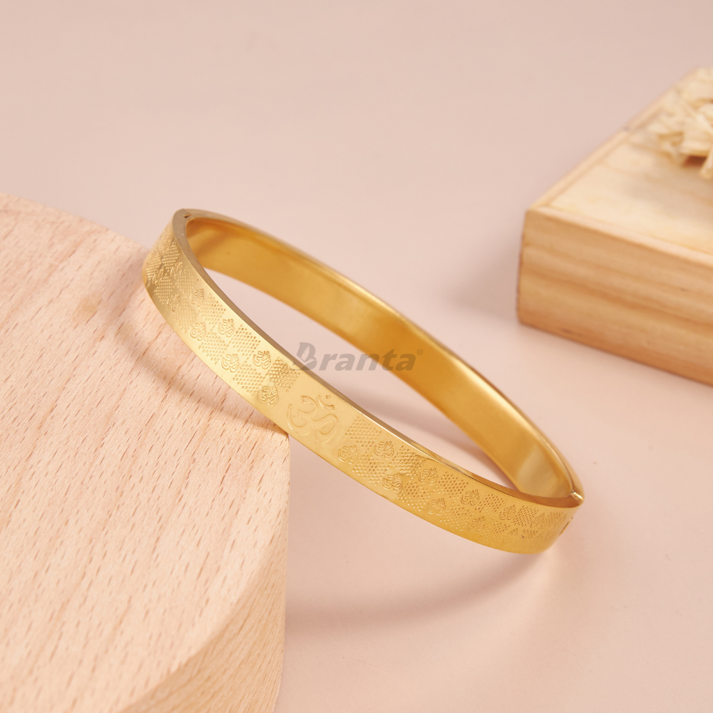 Branta Om Stylist Bracelet For Men
