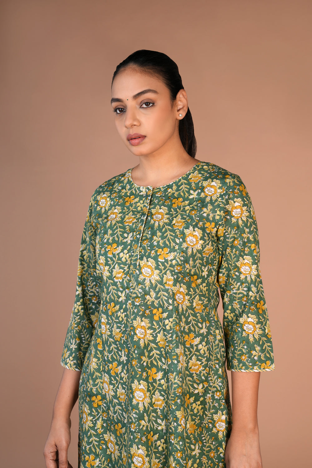 Kalanjali Ethnics Hand block printed cotton kurti - view 2