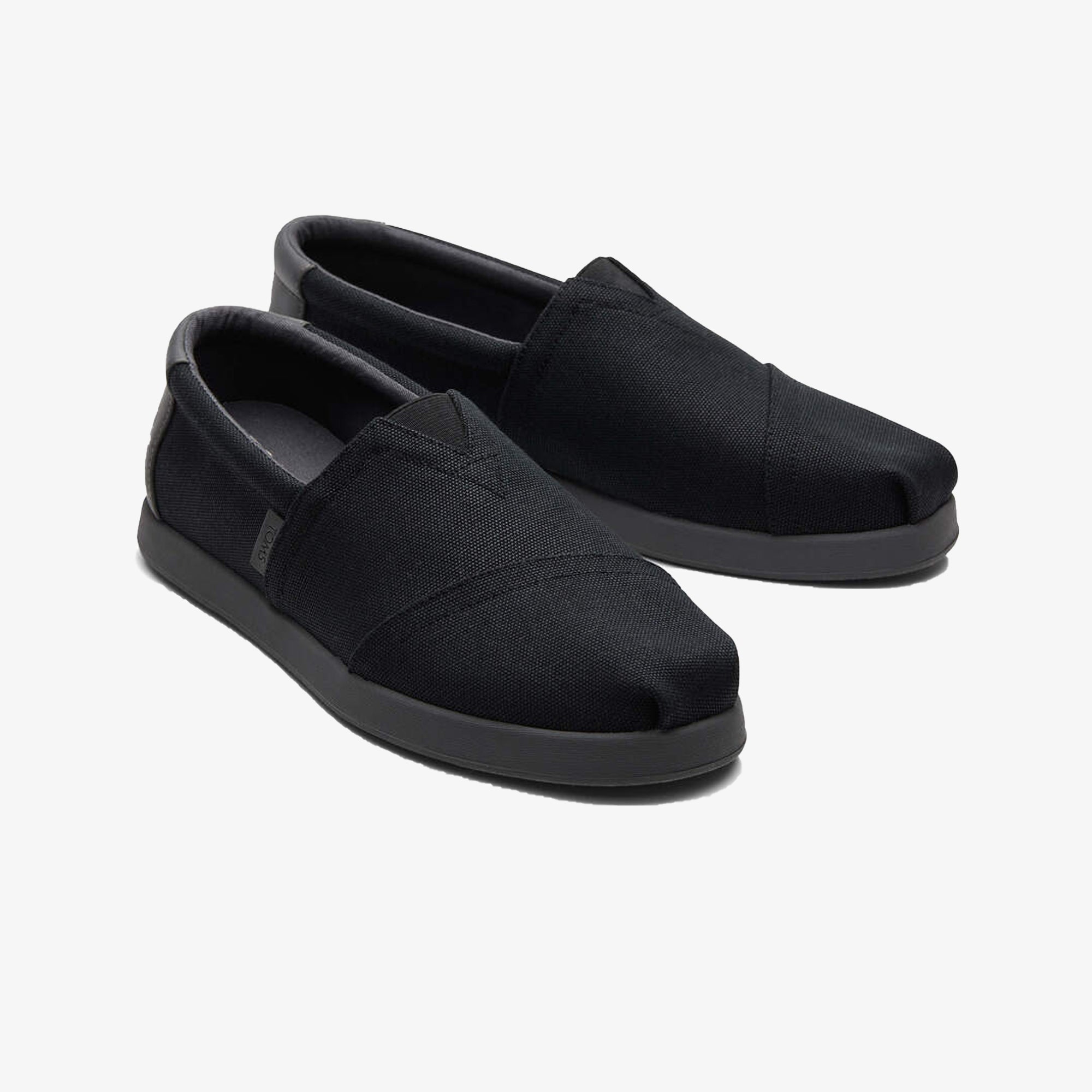 Toms | ALP FWD BLACK CASUAL { BLACK