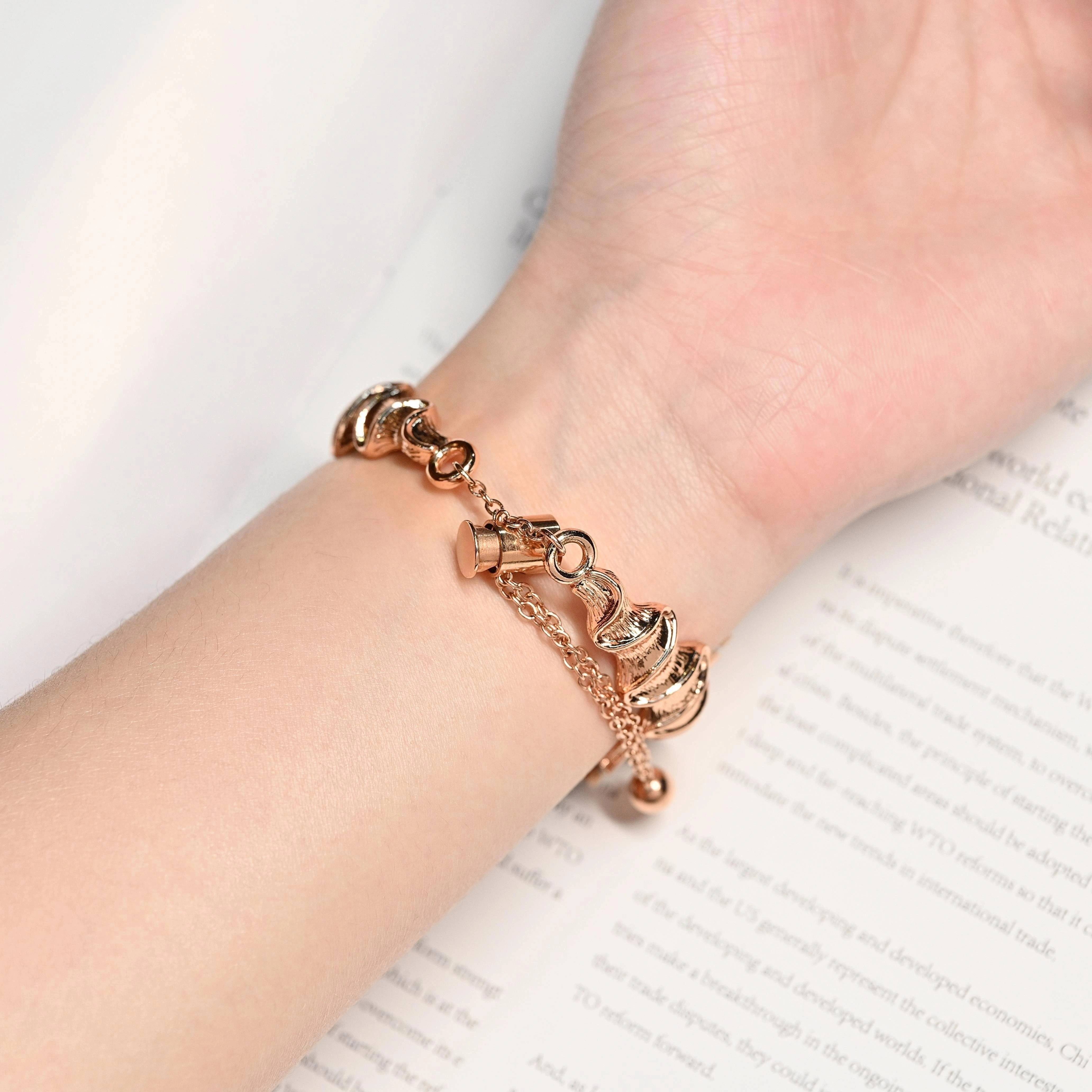 Peeperly Luxe Wavy Adjustable Bracelet for Apple Watch - view 3