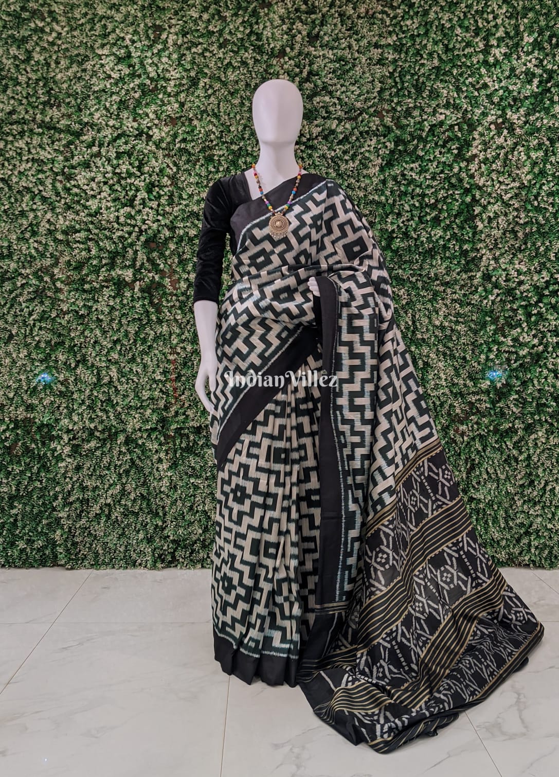 IndianVillèz Dark Bottle Green Odisha Ikat Contemporary Silk Saree