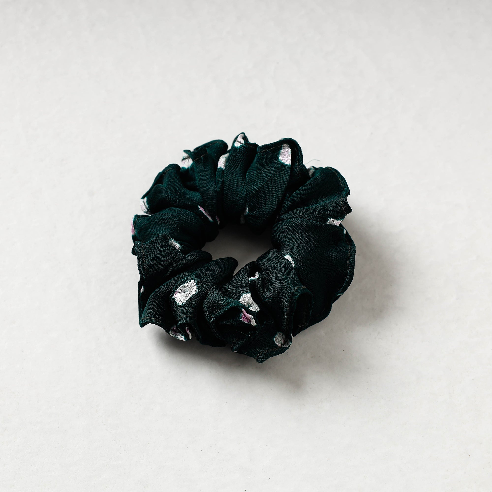 ITOKRI CRAFTS INITIATIVE Bandhani Tie-Dye Cotton Elastic Rubber Band/Scrunchie