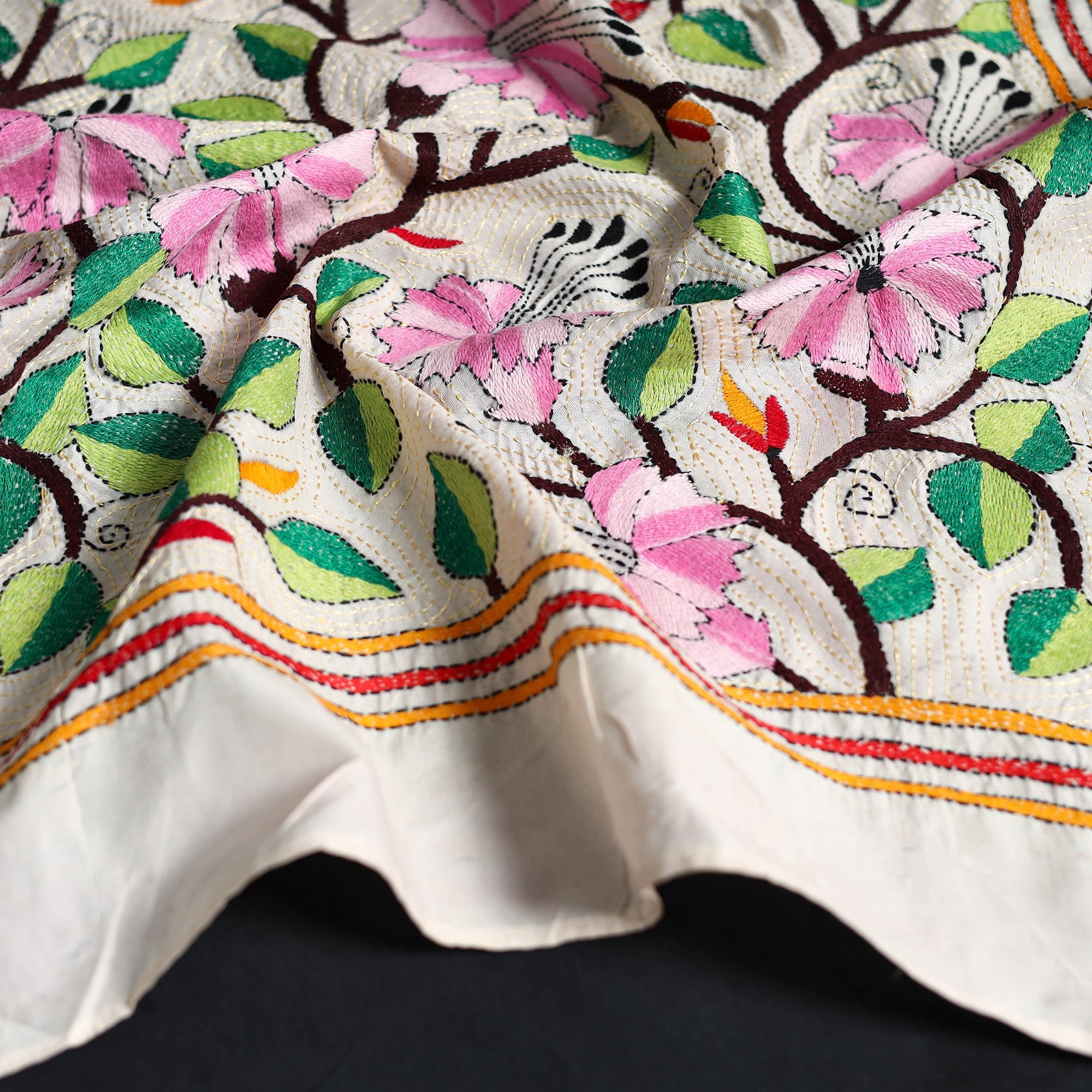 AFROZA KHATUN KANTHA ARTISTAN Beige - Handloom Silk Bengal Kantha Work Stole 71 - view 4
