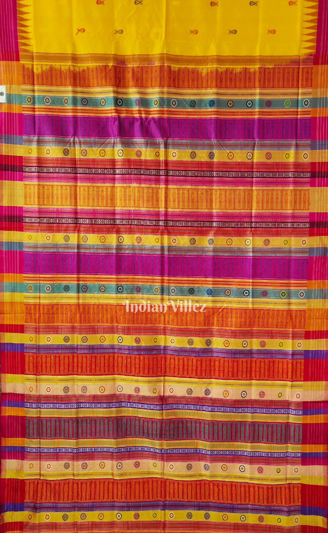 IndianVillèz Yellow Fish Motif Berhampuri Silk Patta Saree with Double Pallu - view 3