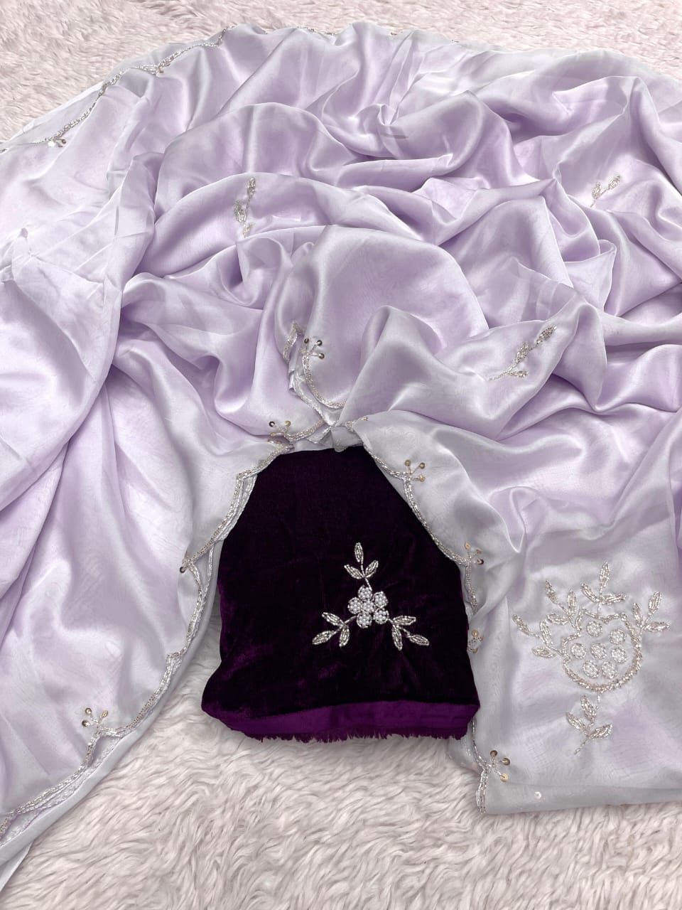 ClothsVilla Light Purple Soft Organza Saree with Exquisite Handwork & Velvet Silk Blouse - view 2