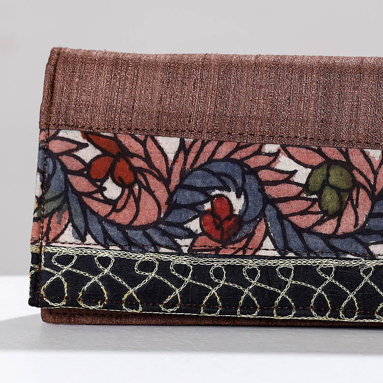 DWARAKA PLUS Brown - Handpainted Kalamkari Ghicha Silk Clutch - view 2