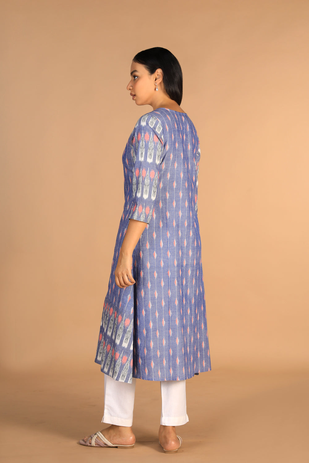 Kalanjali Ethnics Handwoven cotton pochampally Ikat kurti - view 6