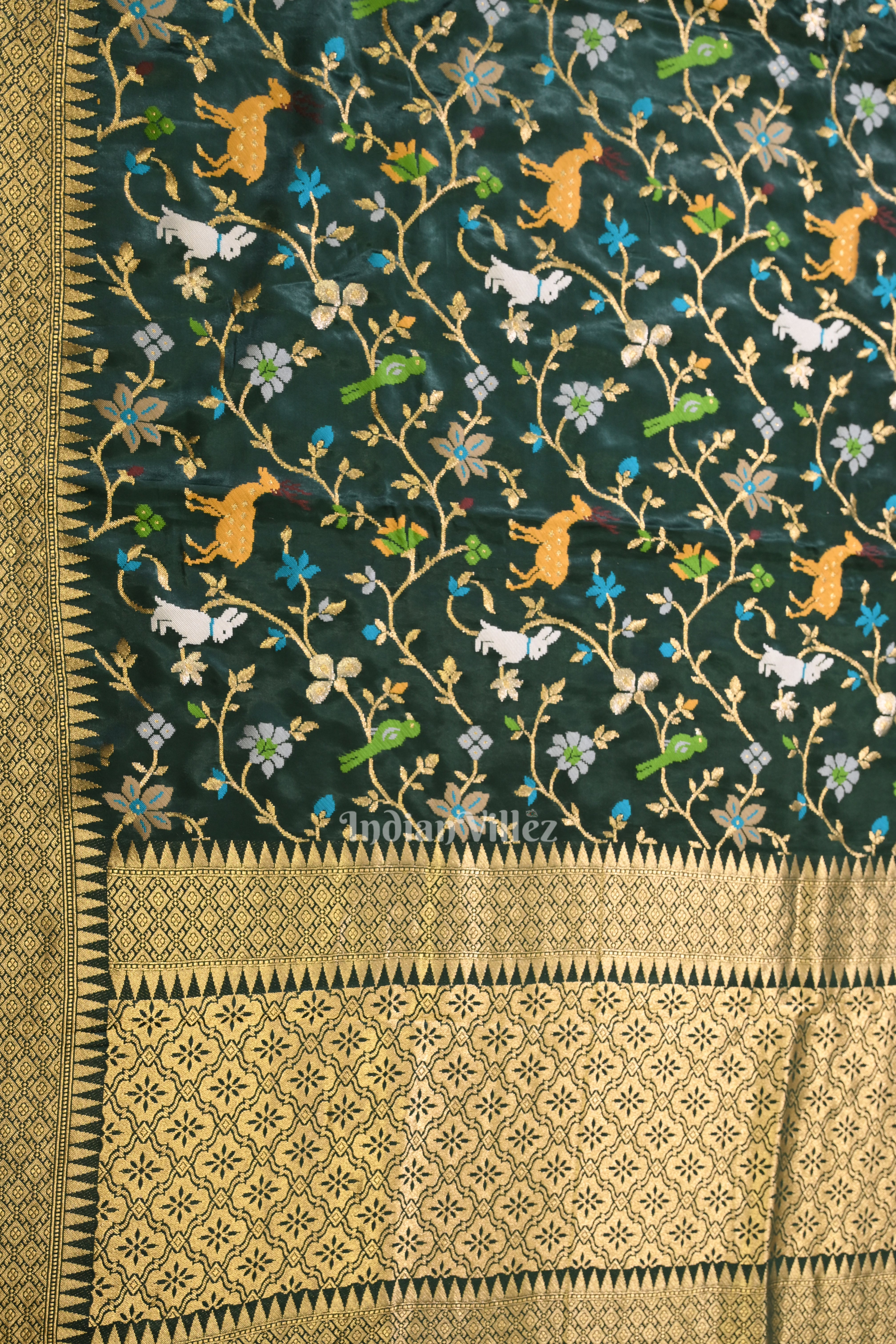 IndianVillèz Dark Green Vintage Shikargah Theme Tussar Khaddi Georget Banarasi Saree - view 3