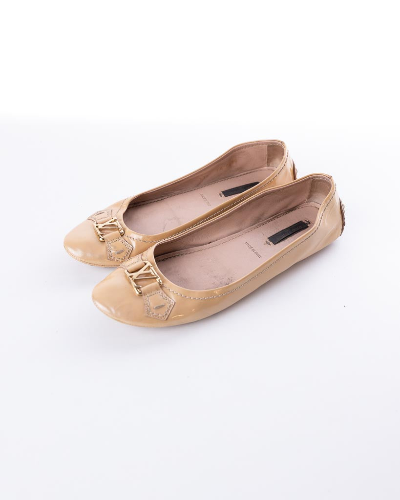 Louis Vuitton Beige Patent Leather Oxford Ballet Flats - view 2