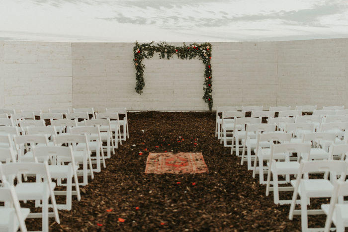 fiftyflowers.com Romantic and Organic Wedding - view 9