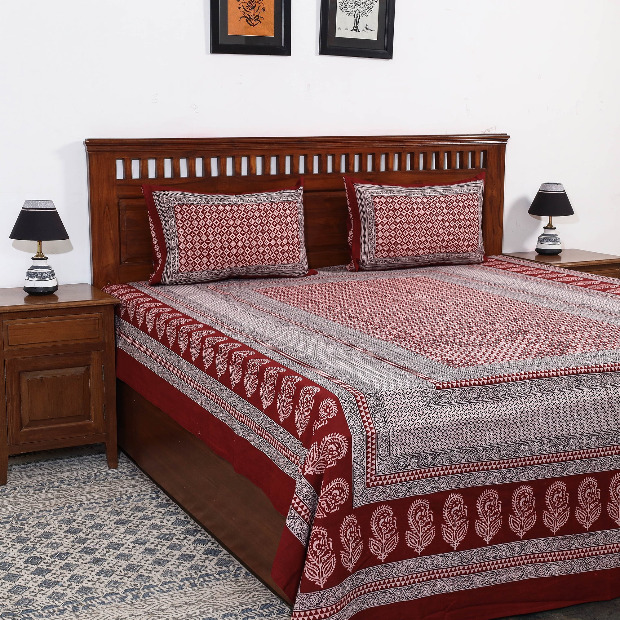 BAGH PRINTS BY ANSHAR FARUKH KHATRI Bagh Block Printed Cotton Double Bed Cover with Pillow Covers (112 x 92 in)