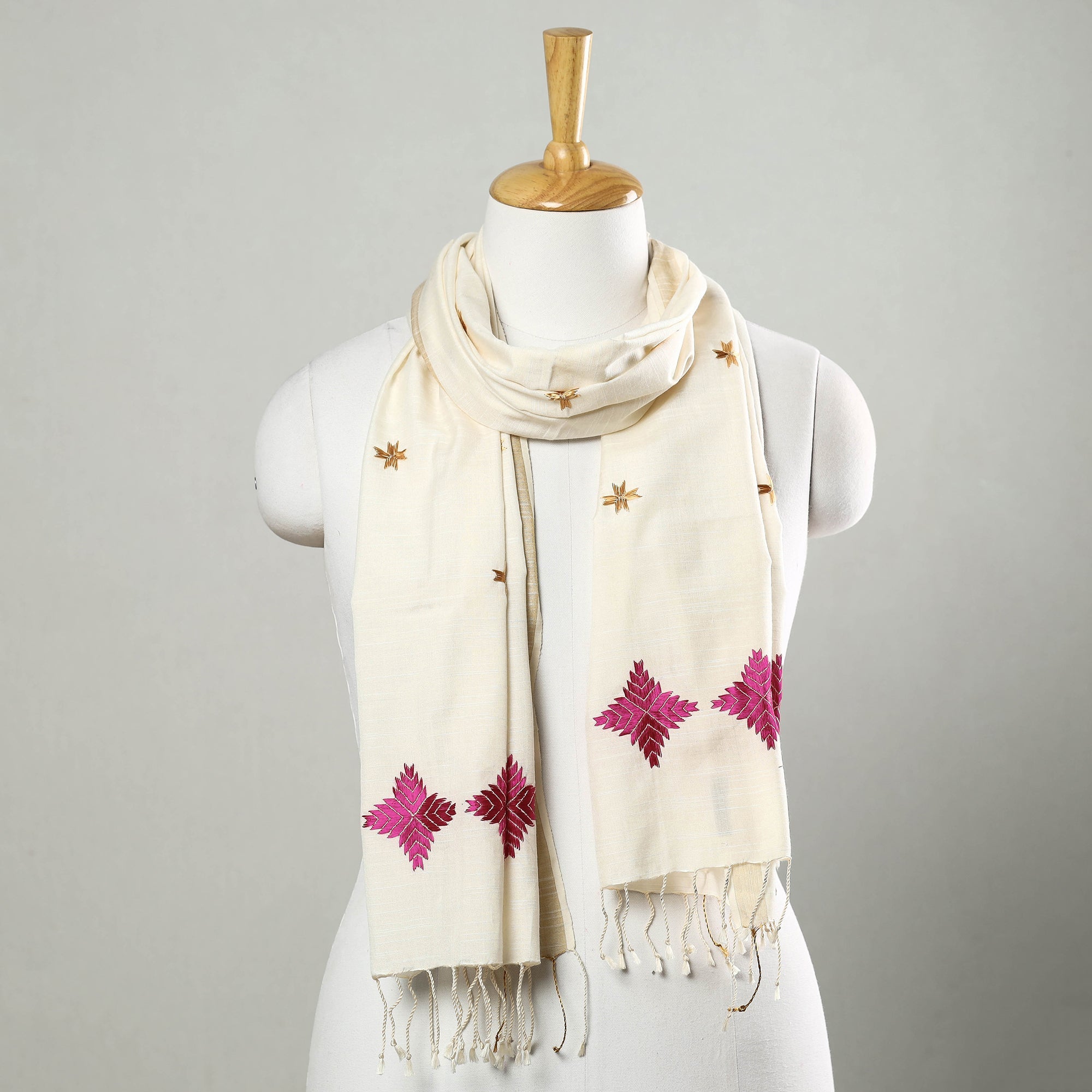 NABHA PHULKARI Beige - Phulkari Hand Embroidery Silk Handloom Stole