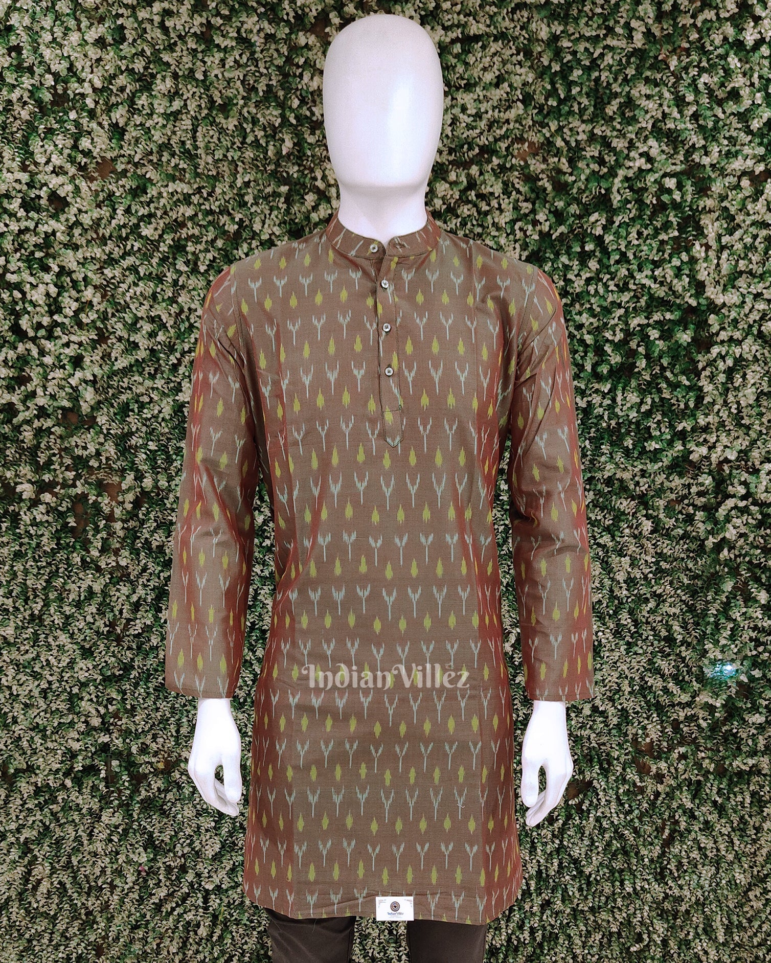 Cotton sico kurta – IndianVillèz Olive Green Dual Tone Pochampally Ikat Silk & Cotton (Sico) Kurta For Men